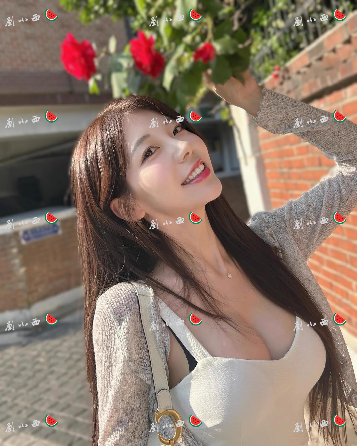 最近心情很好🥳🥳🥳

餒餒都變大了
要抓抓看嗎？
https://t.co/jJDRpxmNRn https://t.co/B452cSWC3E