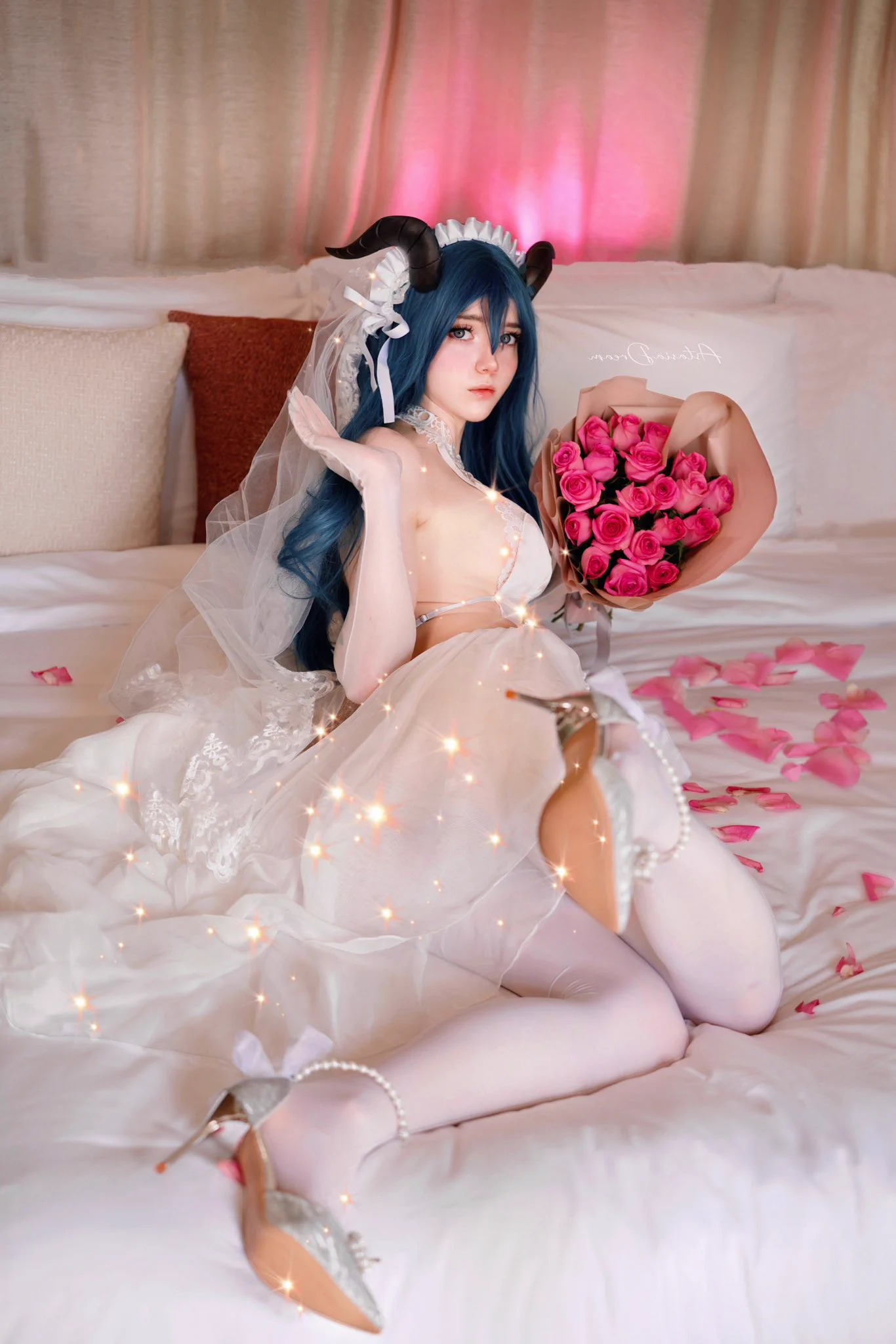 Me as your bride? 💗 https://t.co/iPPrNAEqaZ