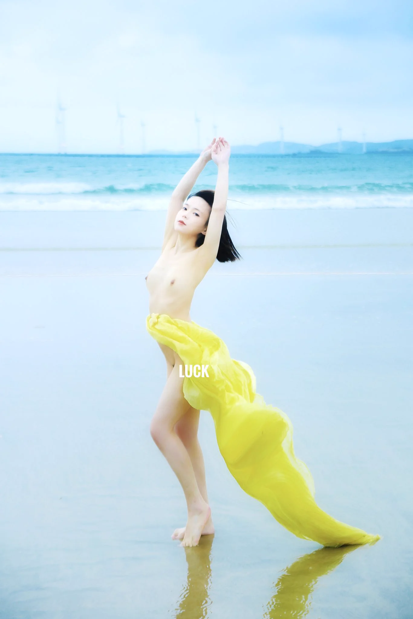 “ 🌊 海 边 圆 舞 曲…”

摄影：@luckluang 
模特：@xiaoxiaocute5 
抄送：@KawasawaSen
@ToBulma     @ToBulaer     @BulmaList

#摄影 #约拍 #露出 #杭州 #上海 https://t.co/IC4anzs2xK