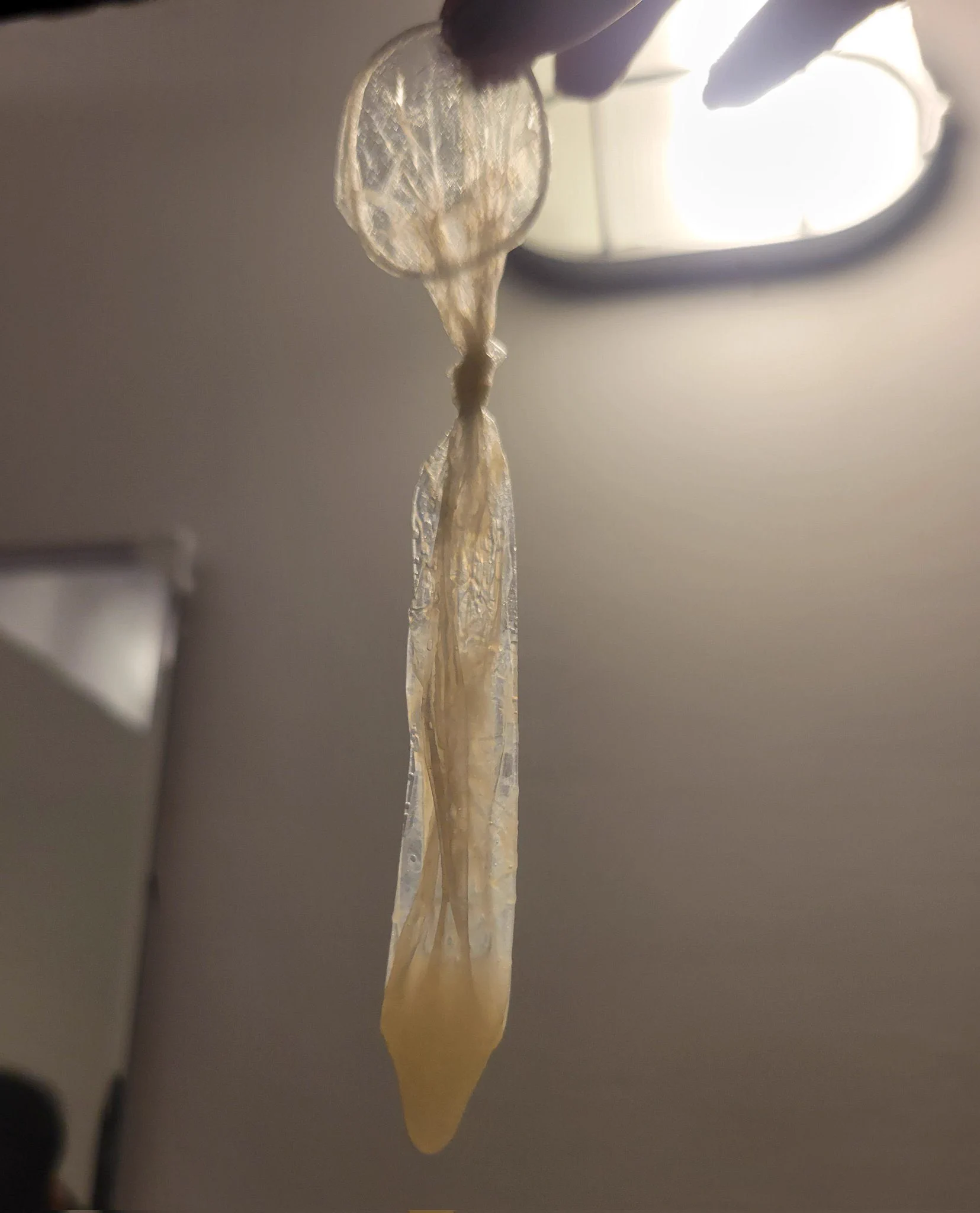 好一个虚假的摄影🥵 https://t.co/Et8U0jymLe
