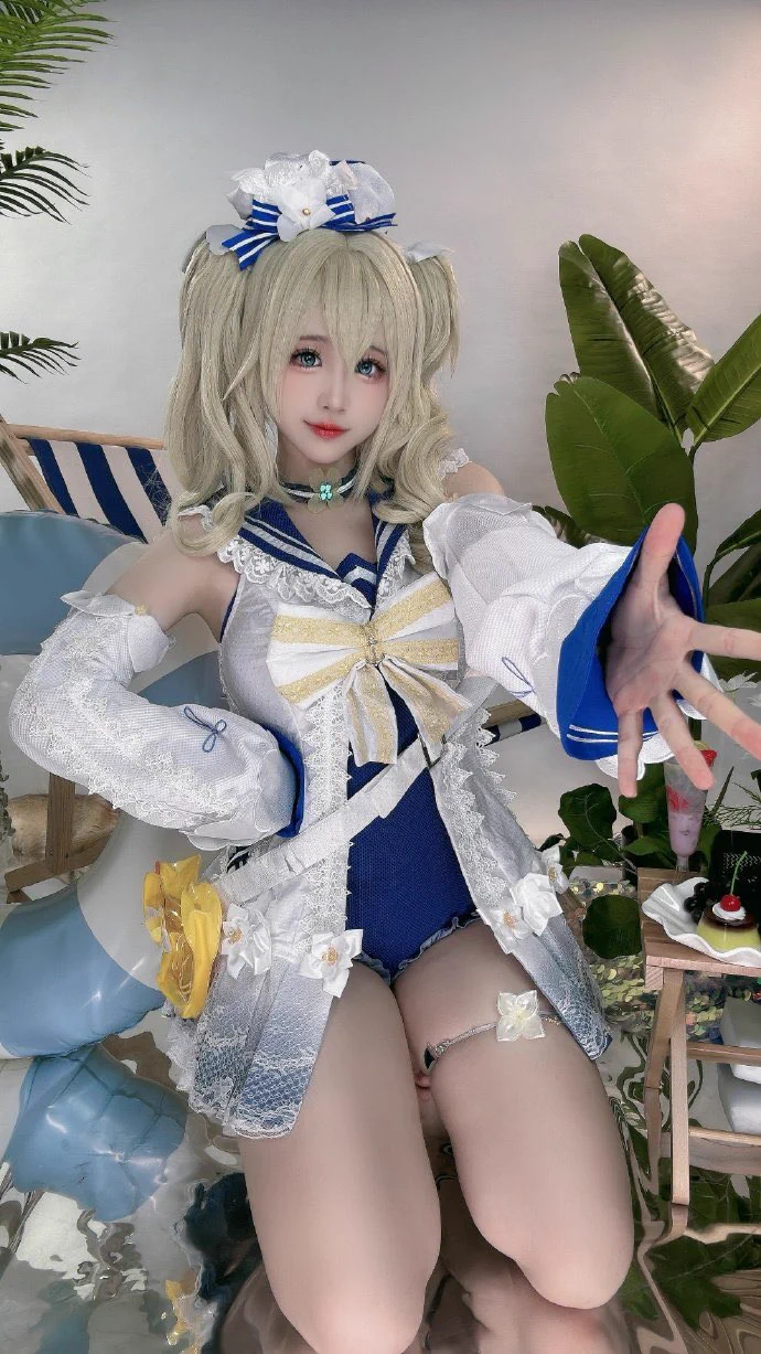裸体完整版这边看：https://t.co/19QZZhWPTl https://t.co/zJMQCwoH9X