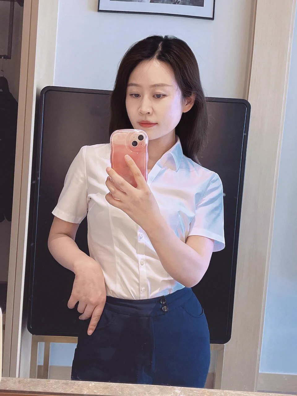 后悔有点来晚了，这个平台的速度还是挺快的，而且质量还比较高～

人不仅长得帅还会撩，重点是还会拍照，觉得在他的镜头下我很柔美，女人味十足，比起肉体的欢乐，这种这种情绪的调动也很重要～

想看今天的活动视频么？点赞加私信，粉丝优先～ https://t.co/LU5YCvWBRv