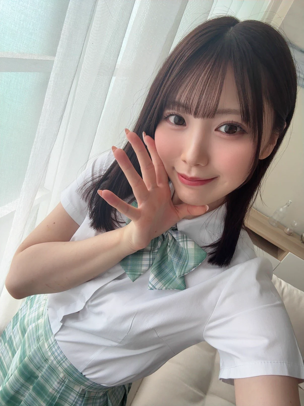 台湾でも制服👶🏻 https://t.co/nBj9oRDNwX