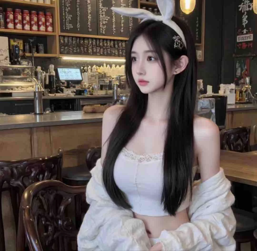 杭州 苏微微  #姬 

05年无风尘气息 全身无整 无微调 纯天然
高白 纯欲精致 声线温柔
全身雪白  皮肤紧致 翘臀S身材
天生敏感体质  紧致三点粉 超级会夹
𝐇𝐞𝐢𝐠𝐡𝐭 ：174cm
𝐖𝐞𝐢𝐠𝐡𝐭：47kg
𝐁𝐮𝐬𝐭   🐻：C（真🐻假赔）

#拱墅区  #硬五 #只外出 https://t.co/8Zd5y1P14I
