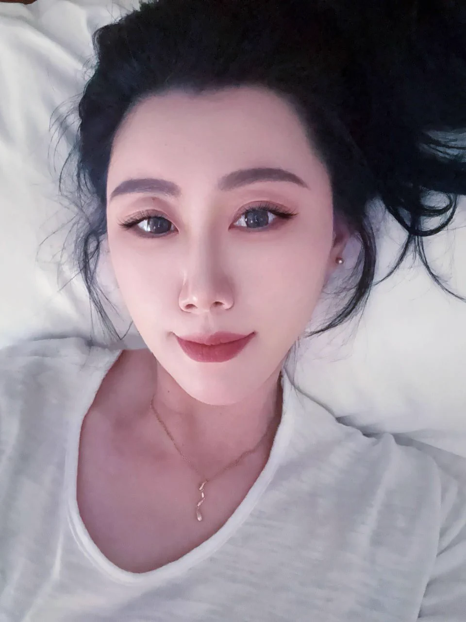 有人会问妍姐你为何那么放得开
董妍：色欲是人的正常欲望，需要得到满足只为人老珠黄
不留遗憾吧，不过熟人刷到请勿揭发好吗 https://t.co/jNGABO0uid