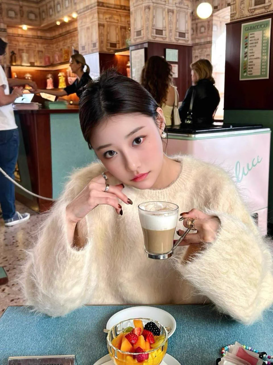 #上海 硬5
• age：03  
• height：168  
• weight：90 
• cup：D
• 兴趣：滑雪  桌球  浮潜
五年心理咨询师 给到心灵和身体的极致抚慰 只见高素质哥哥

白🐯馒头一线天  🛰️：h828278

🐧：1049257842

看照门槛🚪100（永久有效）备注zfb口令🧧添加➕
✈️：https://t.co/QzcRA25JB8 https://t.co/HfAH7kVCBz