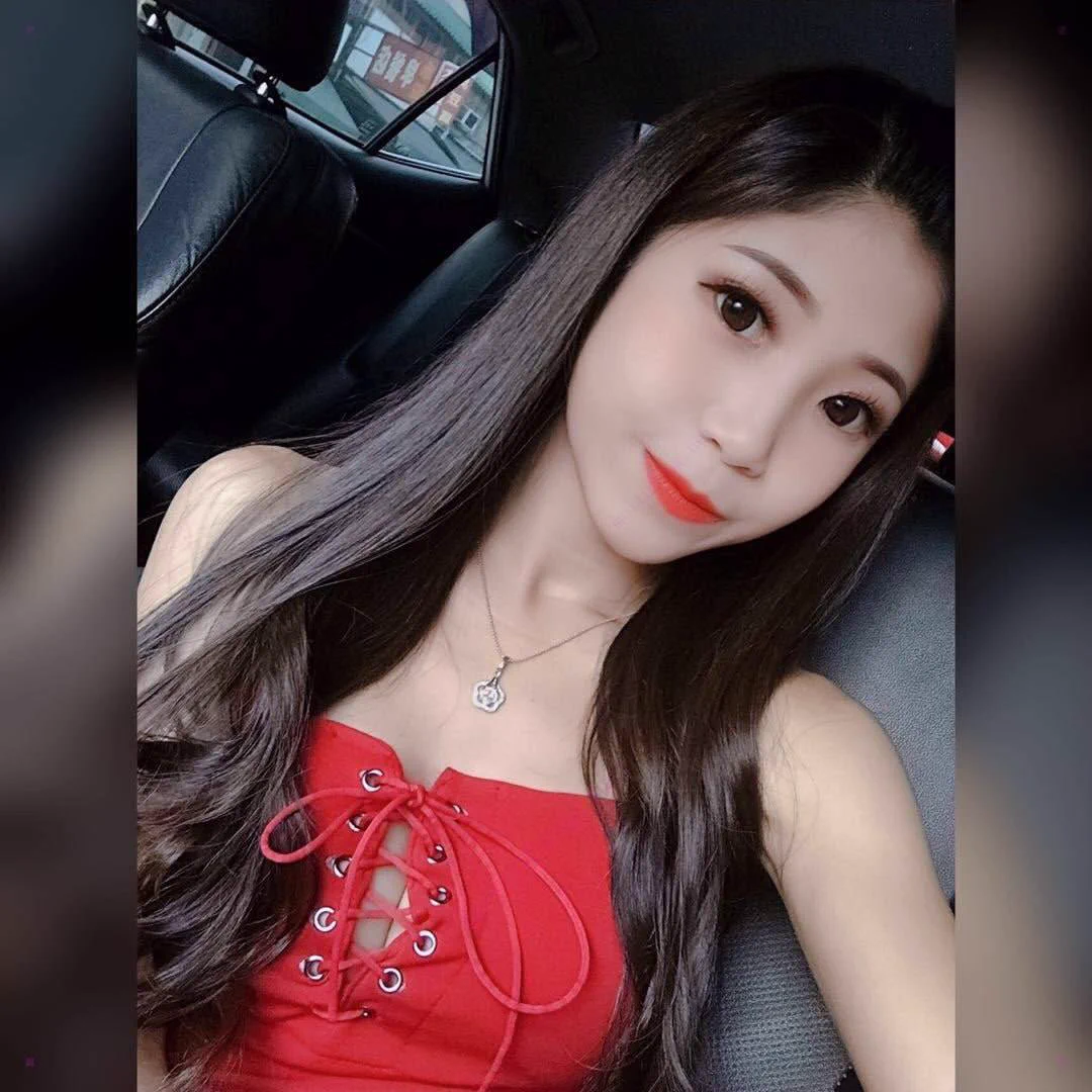 檳榔妹子，又瘦奶又大😍

#本土
#台妹
#自拍

Tg福利群👇👇👇
https://t.co/Aeg4SZ4JWE https://t.co/vqzme9xTyH