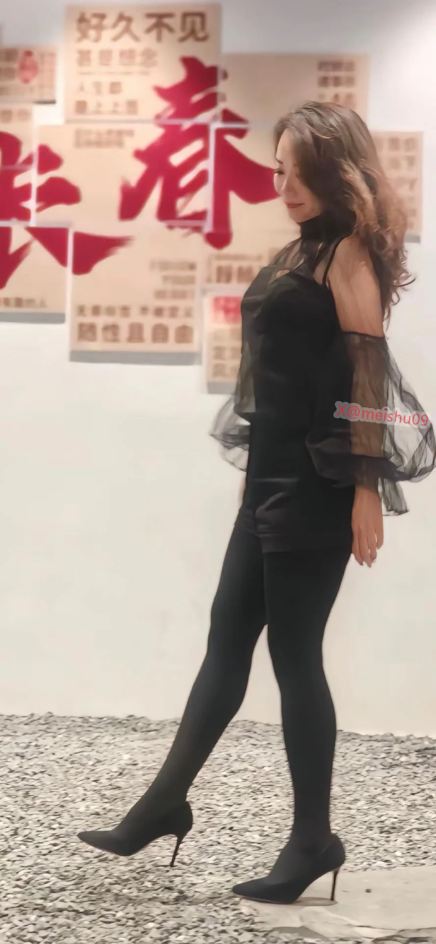 后黑丝阿姨 很有味道

独看一处风景，你永远不会知道其他地方的魅力。或前或后，我们都在彼此各自的时区里生活， 愿你心怀坦荡，豁达爽朗，有酒有诗有远方。 https://t.co/8L43RoL5Xd