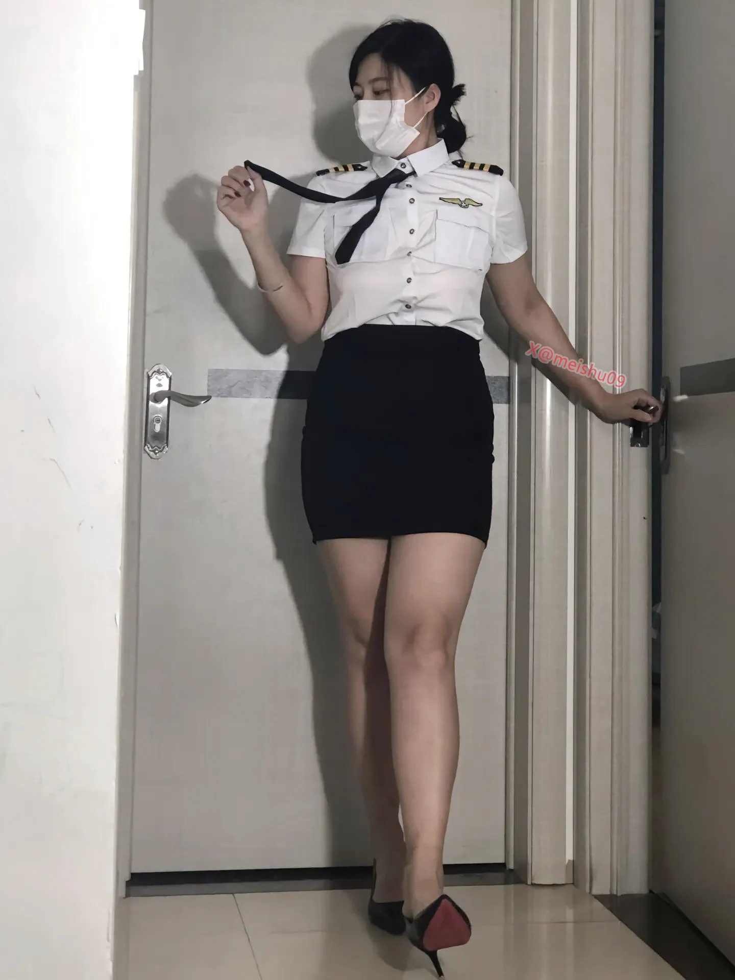 警花少妇 我更兴奋了😍

最近很喜欢一句话 错过了秋枫冬雪 便会迎来春天的樱花 也就是说 今年遗憾的 来年一定会实现。别灰心，普普通通的你 也值得被万般宠溺，做个温柔的人 好好生活 以后会更好 你我皆是 https://t.co/kvqjlhvhO7