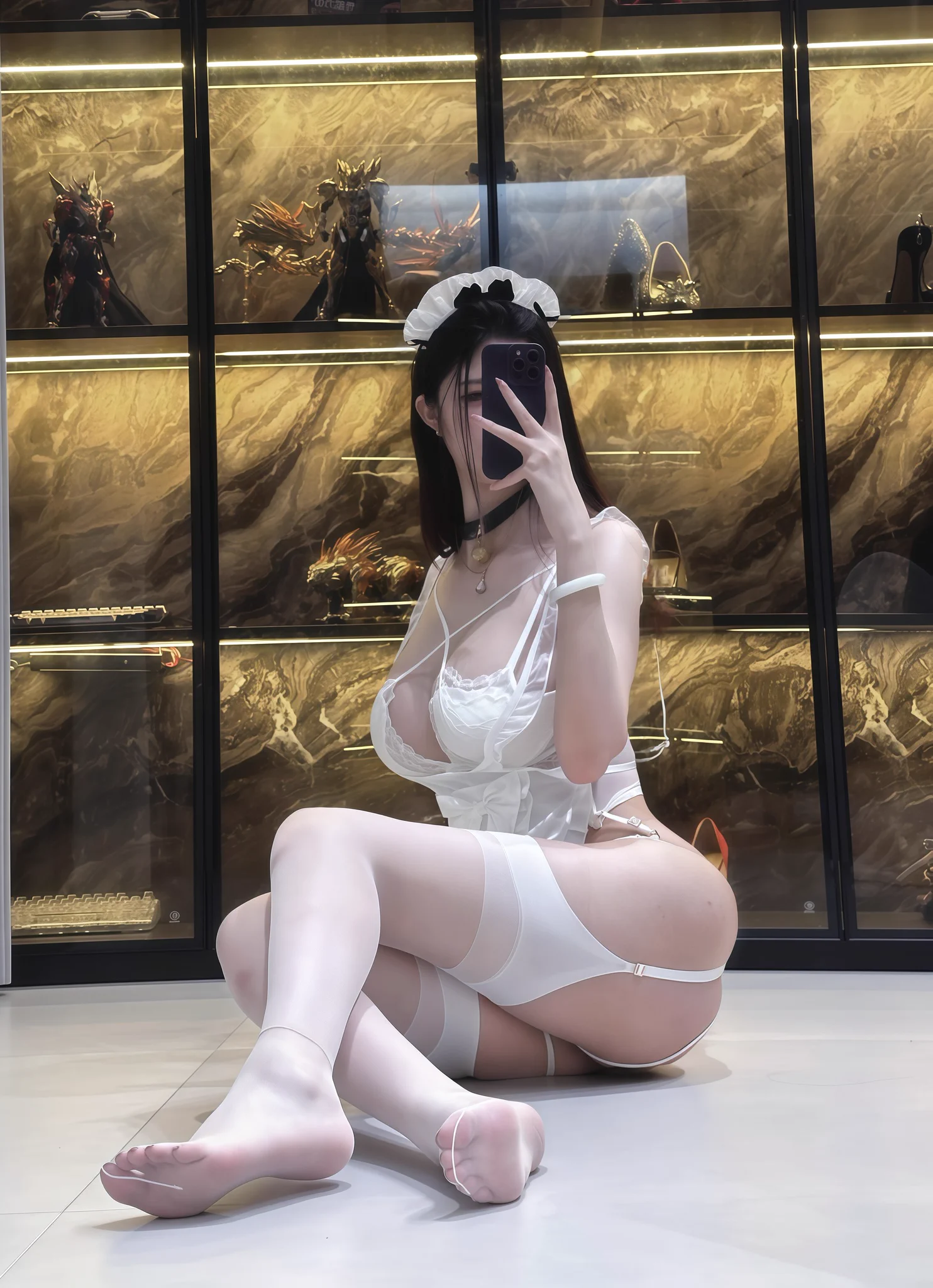 魅魔女仆请你吃雪糕
丝袜：@Lingerie_0 蜜谋 https://t.co/ZaXEHwU6fZ