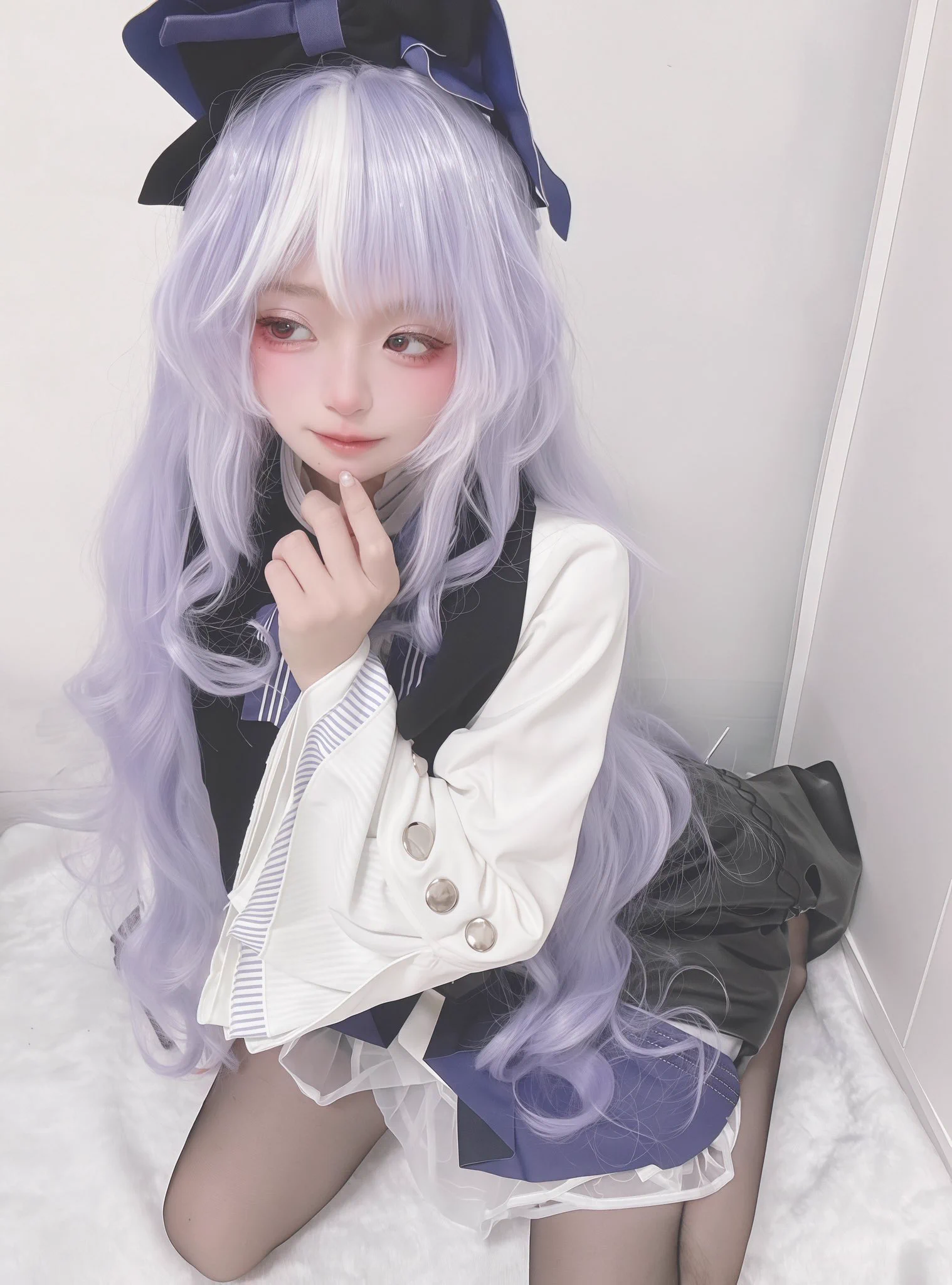 Vivian Banshee🍇 https://t.co/bt2vbQT9eH