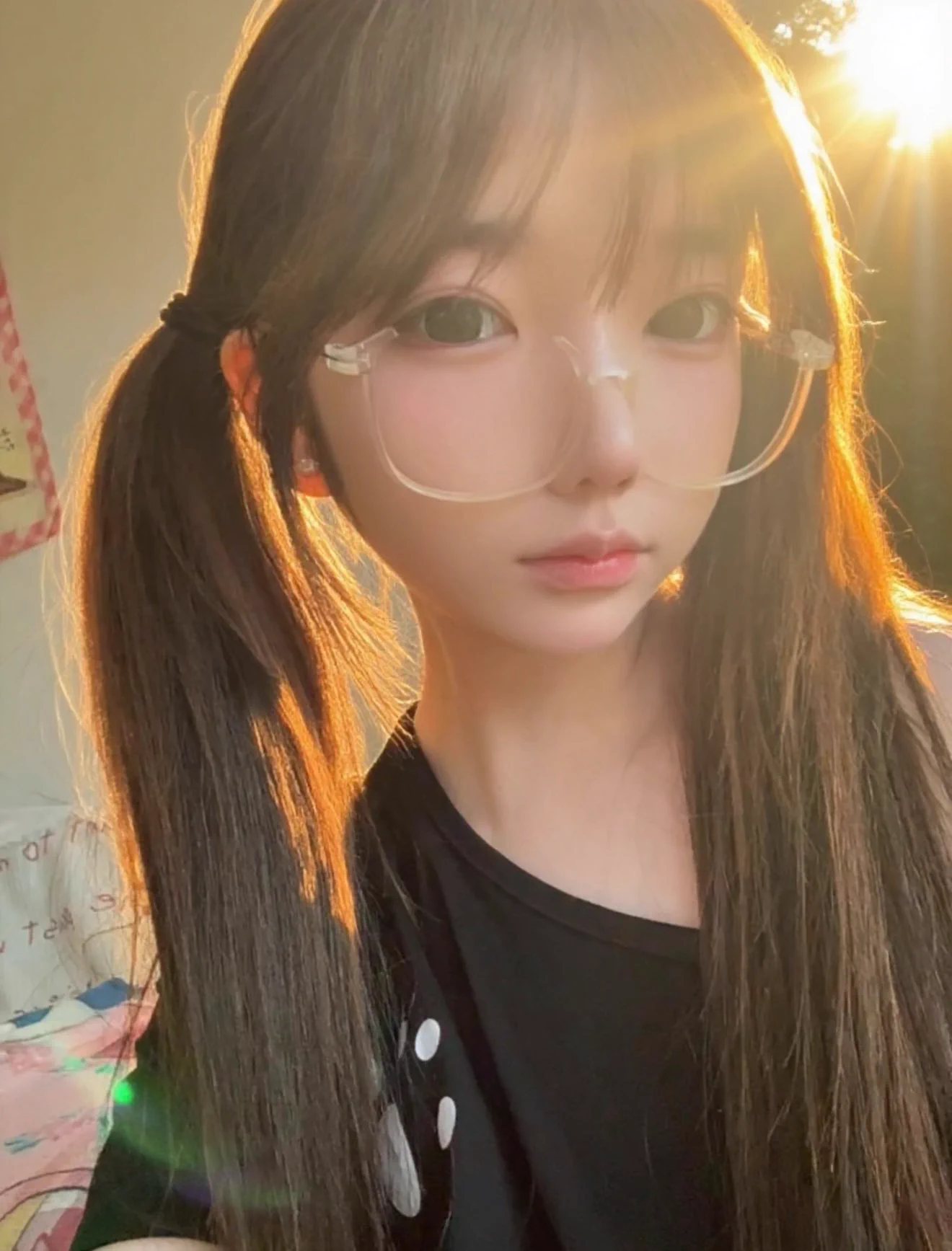 AIps的打光让我…有点不确定之前拍摄每天找阳光的决定权是否是正确的 https://t.co/QTgnQDucxR