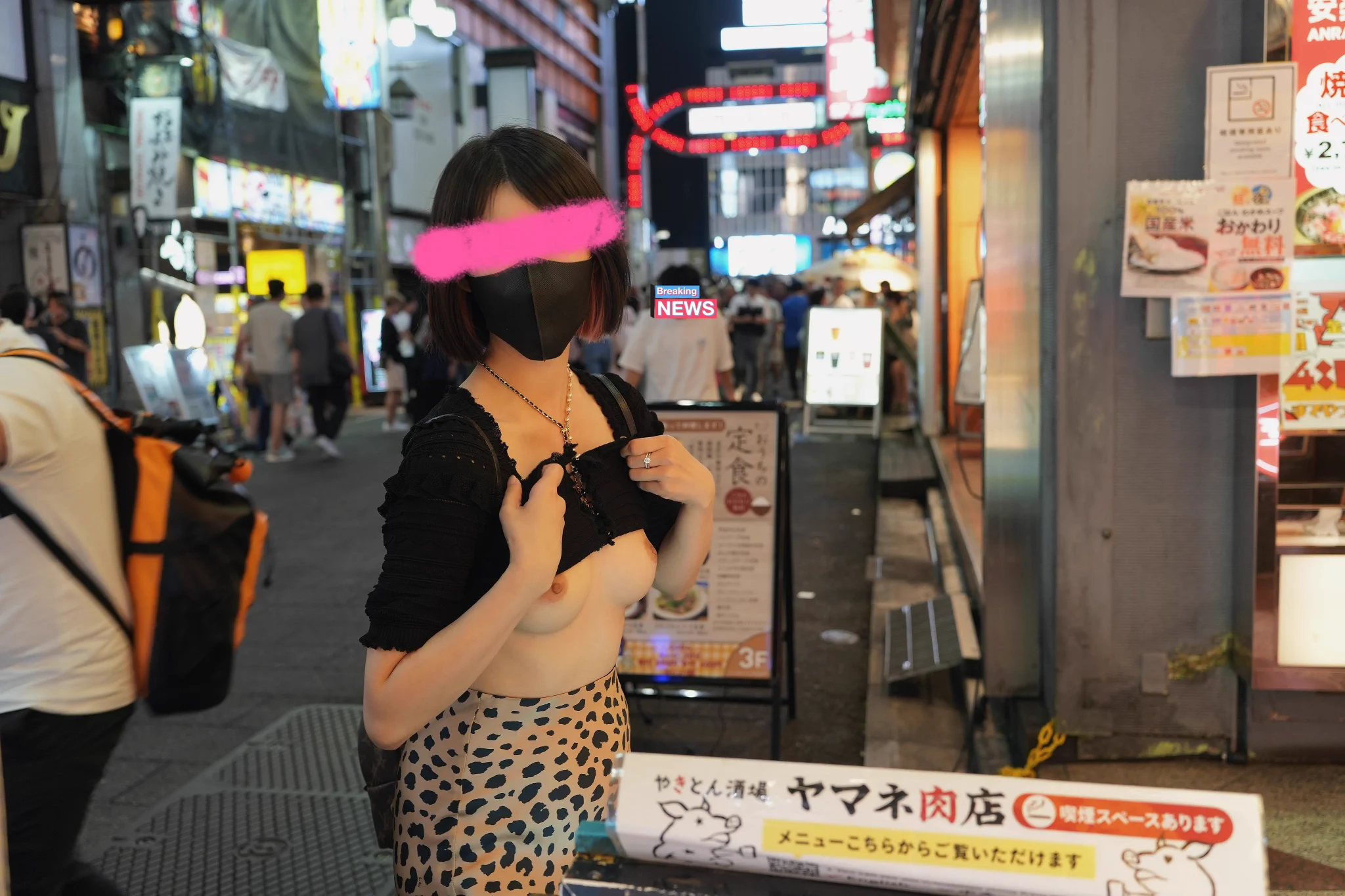游客打卡照
目前拍过的照片里
应该是周围人最多的一次hhh

投
@kssexxia 
@wqganenshi_ 
@Public_Catgirl1 https://t.co/9simMU79GO