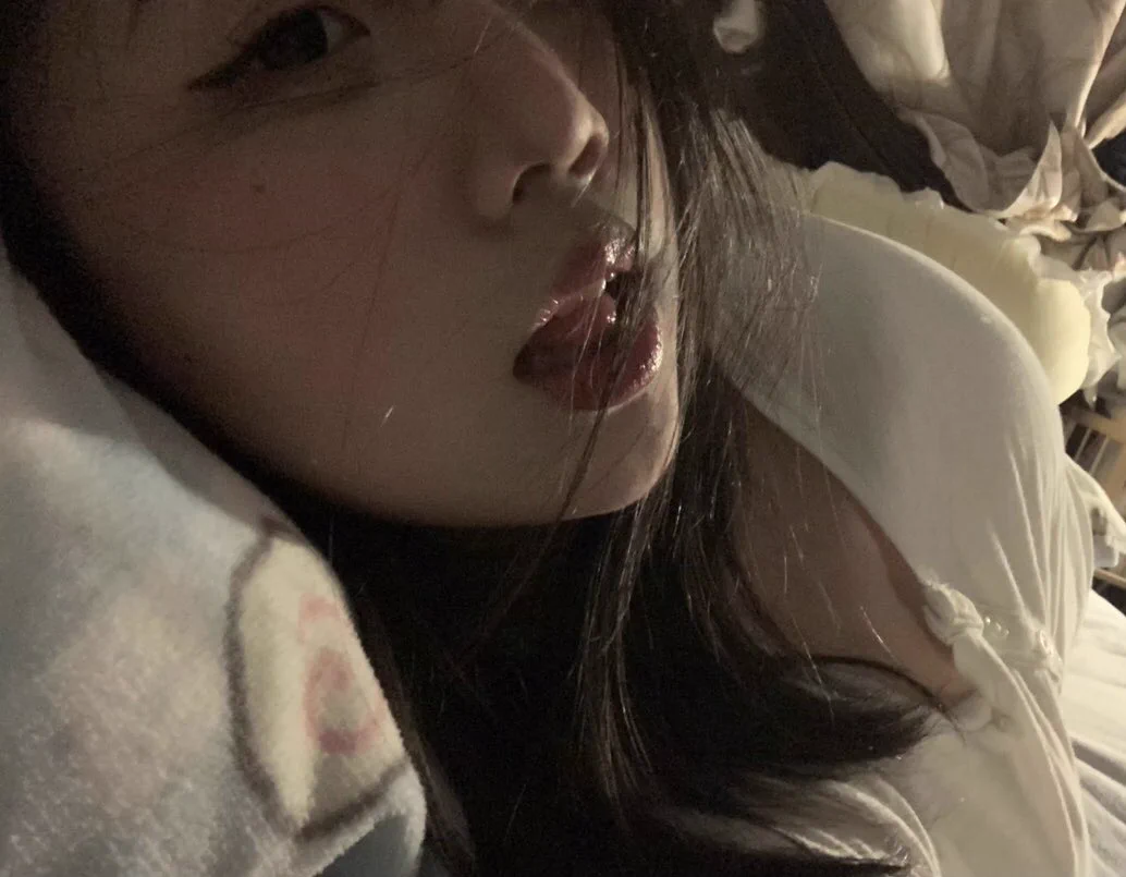 昨晚舔不够，今晚在舔舔JJ。 https://t.co/d5t5TftUHy