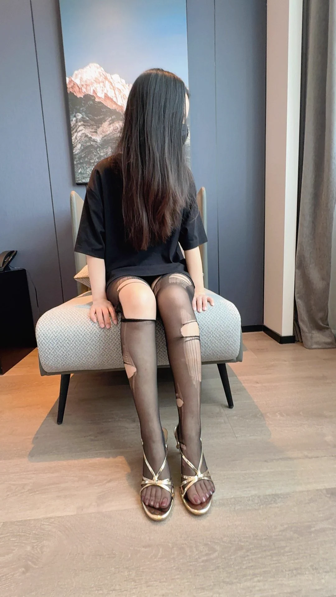 苏州小嫩脚来喽，明天更新视频 https://t.co/5Th9a8Sdz5