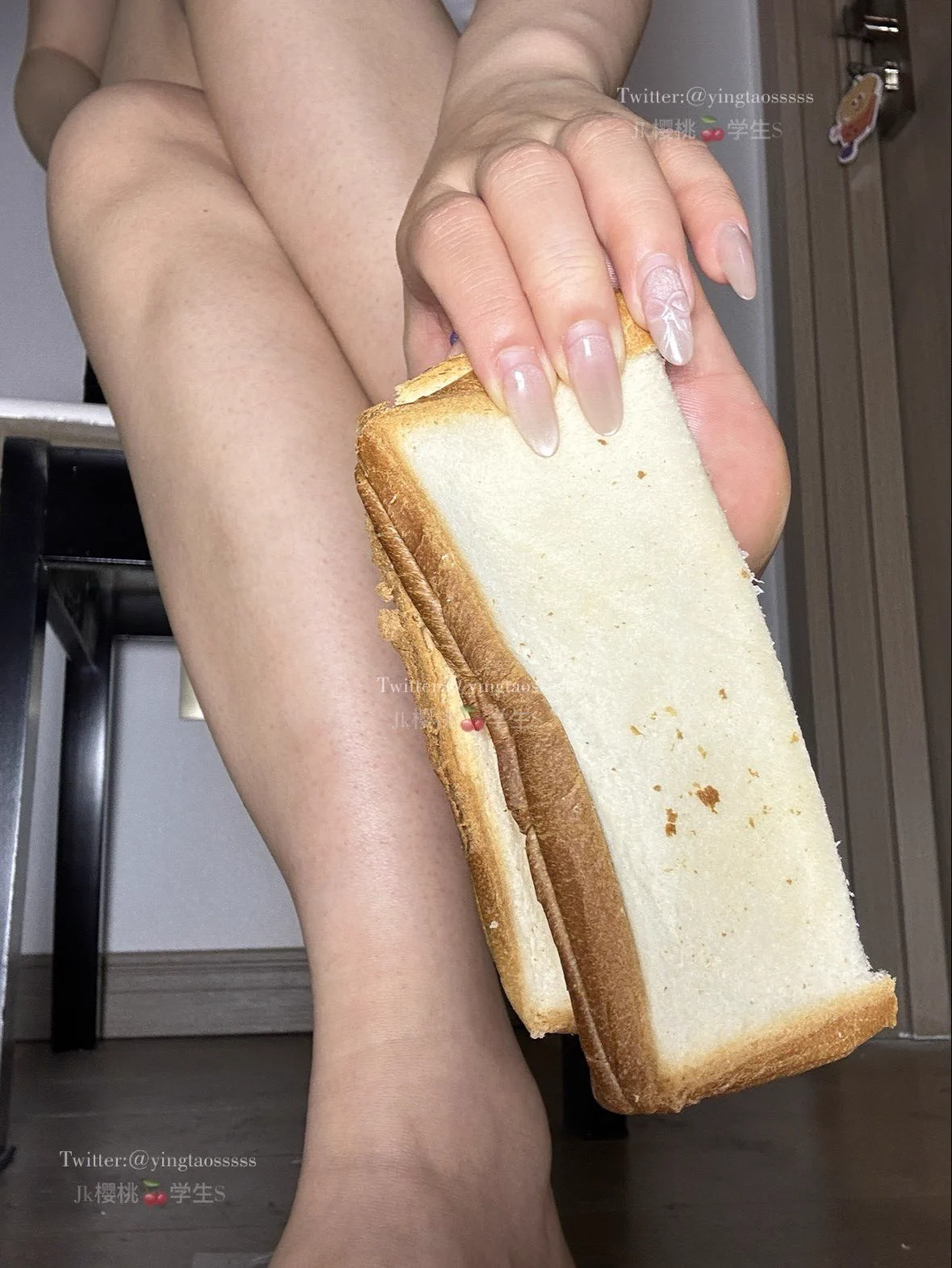 张嘴👄，喂你吃面包🍞了
(关注➕转发➕评论➕点赞抽一个送部分照片)
@ToBulma
@ToBulaer
@KawasawaSen
@BulmaList https://t.co/aRk9dNOhqX