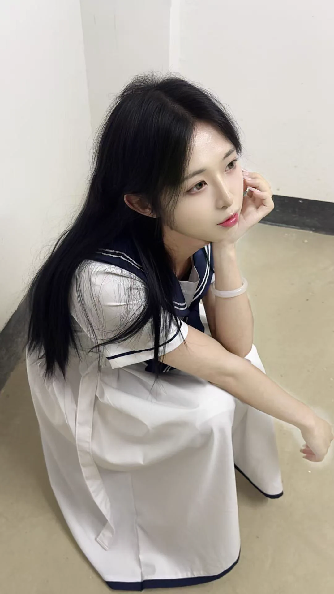 清纯风举牌认证男娘，168cm/45kg，23岁，目前还只接受半绿，也就是口和手，400次，人在成都，自己有地方，真是一张绝美的脸，期待各位的开发 https://t.co/1wmIaGbykM