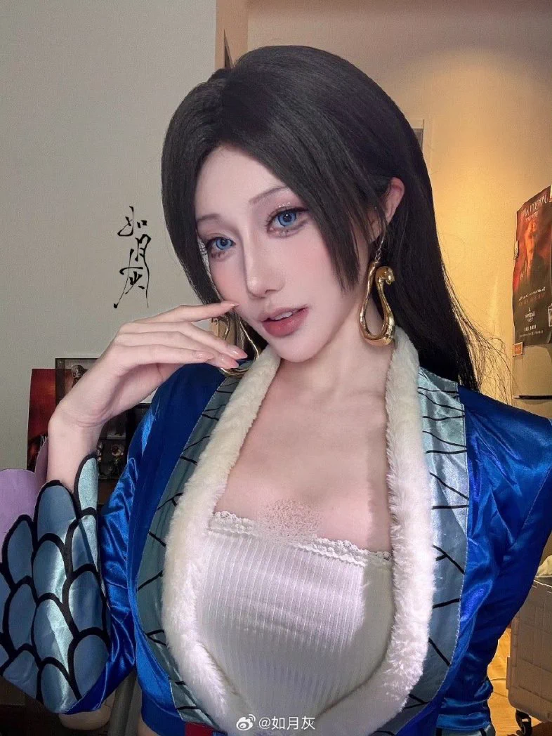 #ONEPIECE #Hancock #cos https://t.co/AK0FoGclj7