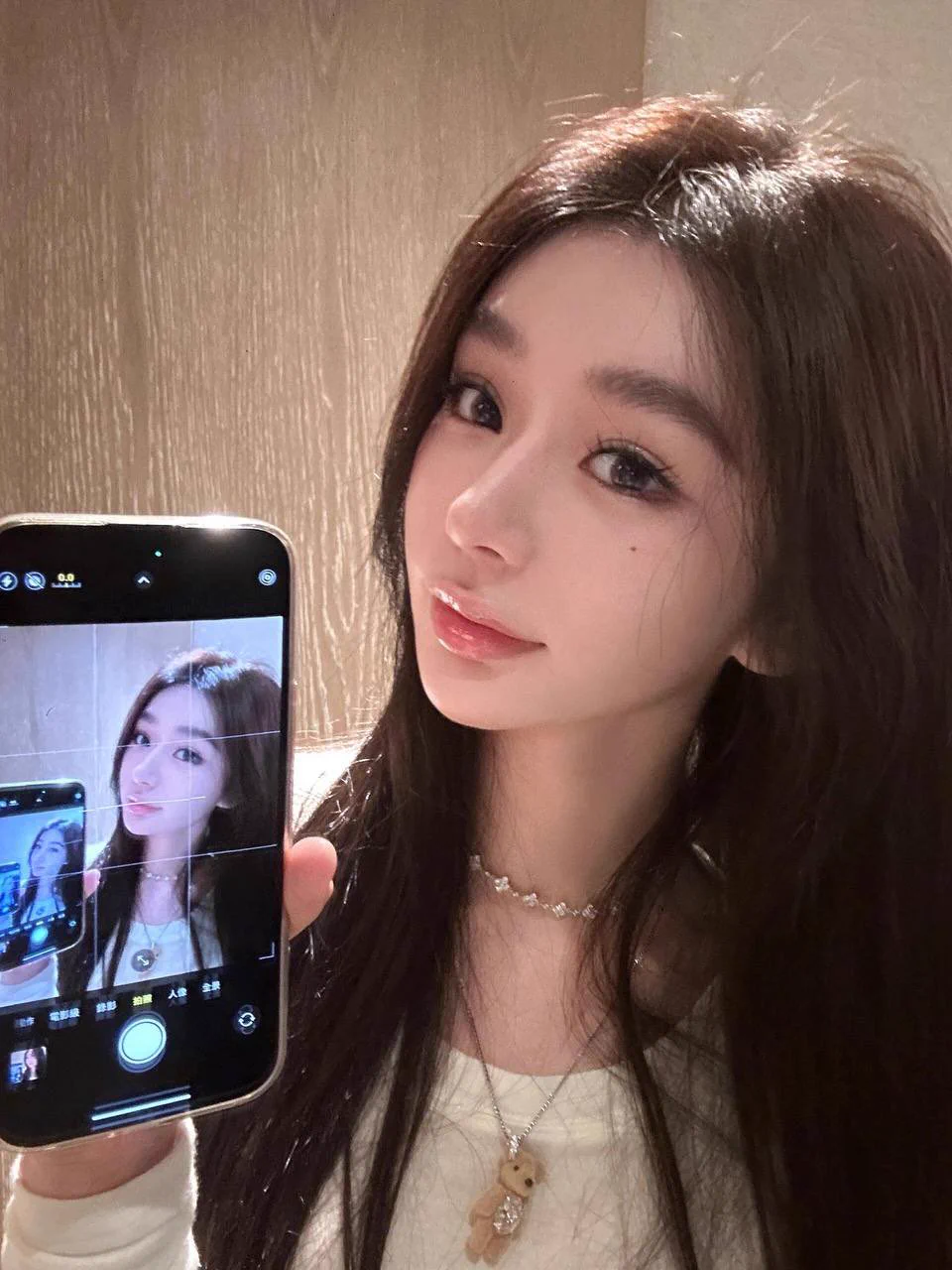 #上海 万⬆️  170/D/02

纯欲清冷脸  高级且优雅
全身0整容脸上没有一只玻尿酸的痕迹

真实快手➕抖音50来w小网红 见面🉑验
清纯甜美御姐脸   皮肤雪白轻欧美气质 

兼职赚零花钱 暂只夜/空降🪂 擅大

电报大群精彩反馈👉https://t.co/yqSw5YH798

TG：电报👉 https://t.co/R2tGbWjGpb

QQ：2140599135

⚠️199🧧入会选人安排（会费可消费抵用）口嗨勿扰
大V博主认证推荐，放心入会安排