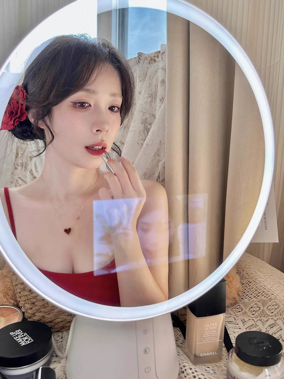 表面端庄，只是为了掩藏内心的空虚。再多的刺激，也填不满灵魂的饥渴……

我不是随便的人，我只是太久没有被真正理解。我需要一个同城懂我的人，只进入身体，不打扰生活。 https://t.co/lHcJNgZDTT