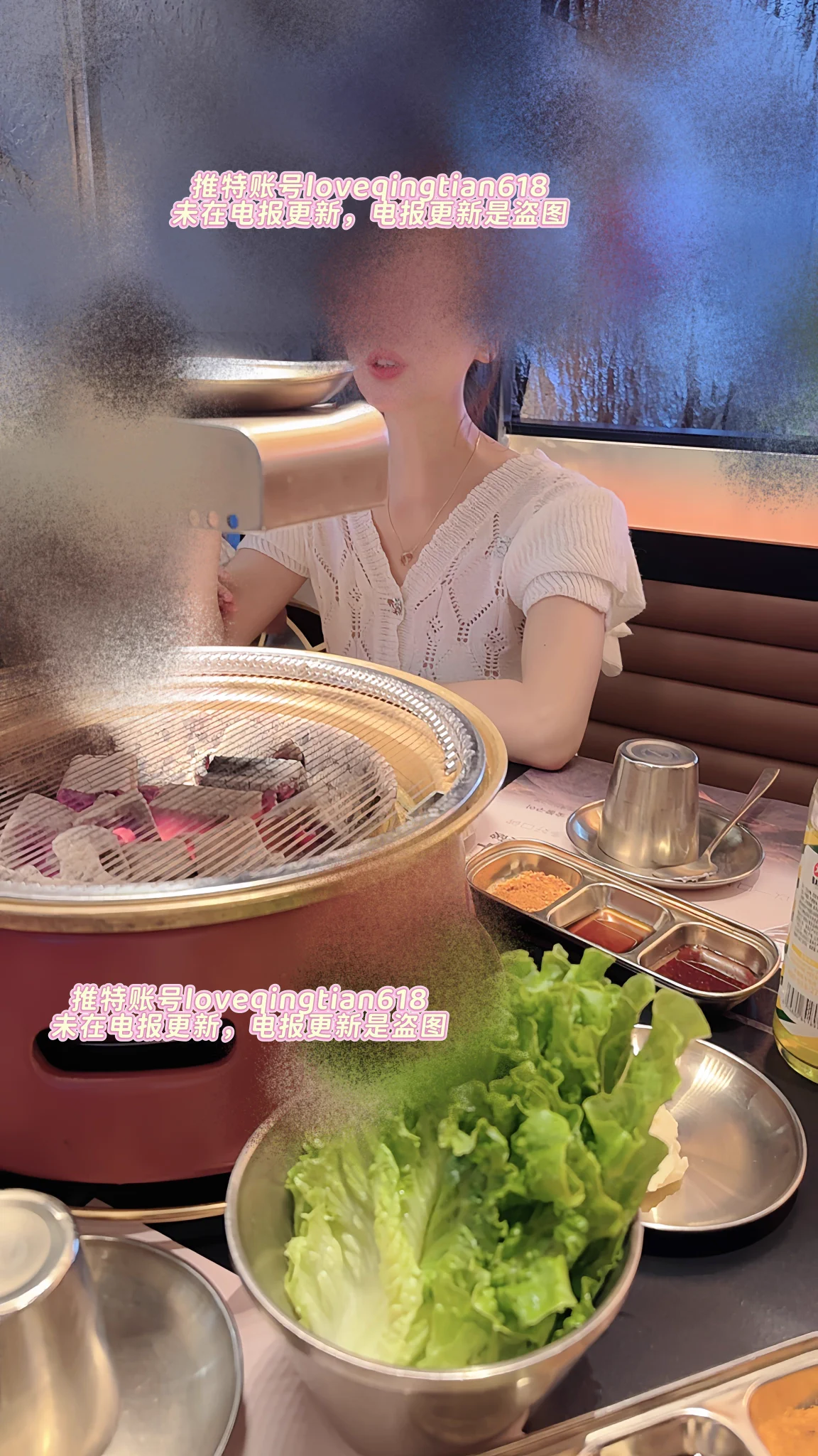 7月15号晚上好兄弟们
工作忙了两天了，老婆说犒劳一下我，请我吃烤肉
四人桌，老婆因为要喂孩子，所以我和大姐坐在一起的，吃了饭，我把姐妹俩还有孩子送回家，然后我想去做个足疗去
期待大姐晚上调教老婆😂
要是不知道什么意思的兄弟，可以看看下午大姐和我的聊天记录 https://t.co/CIRyOcRGv5