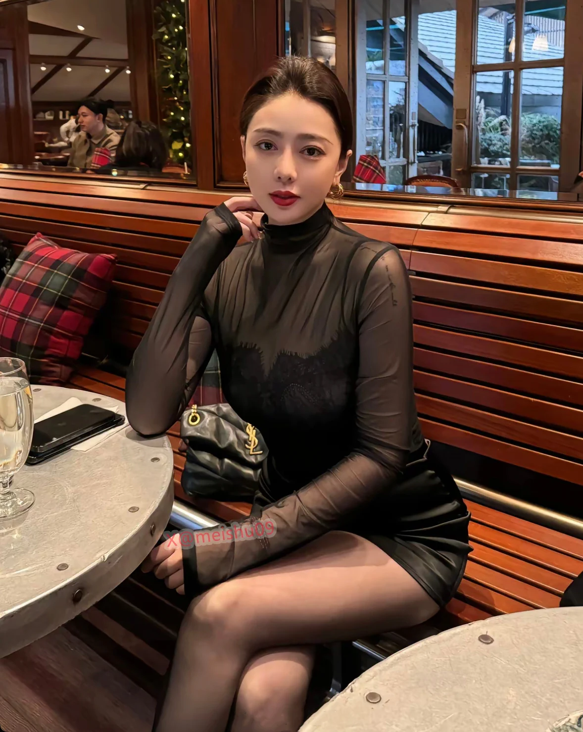 愿岁月可回首，且以深情共白头，在有生的的日子里，相濡以沫，携手同游。 https://t.co/wOeDzqa8cs