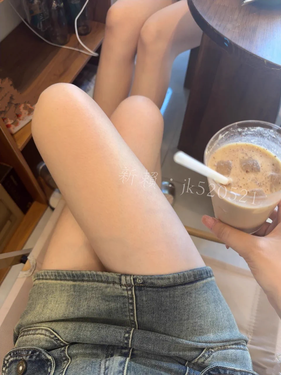 今天跟閨蜜聊天
閨蜜說外面男人比較會玩
想和我一起被幹
會有人敢挑戰 
同時幹我閨蜜和我嗎  ？？？ https://t.co/RTojoiCzPn