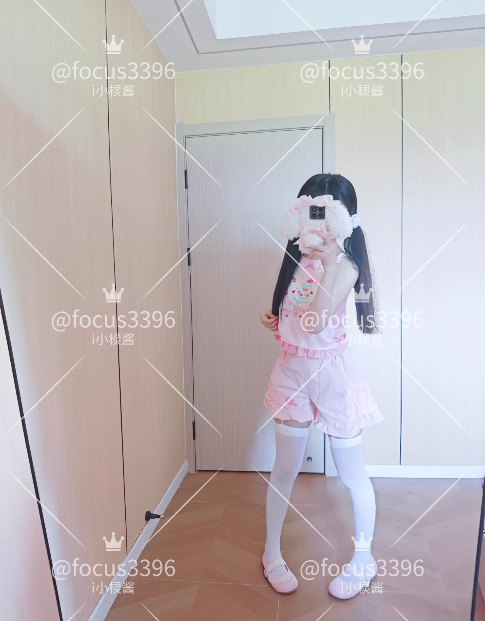 好喜欢吊带袜…
@MaecMax @QnewHome
@DaecMax @SnewHome
@GaecMax @GnewHome
@WaecMax @DnewHome https://t.co/cbiKKaXAiZ