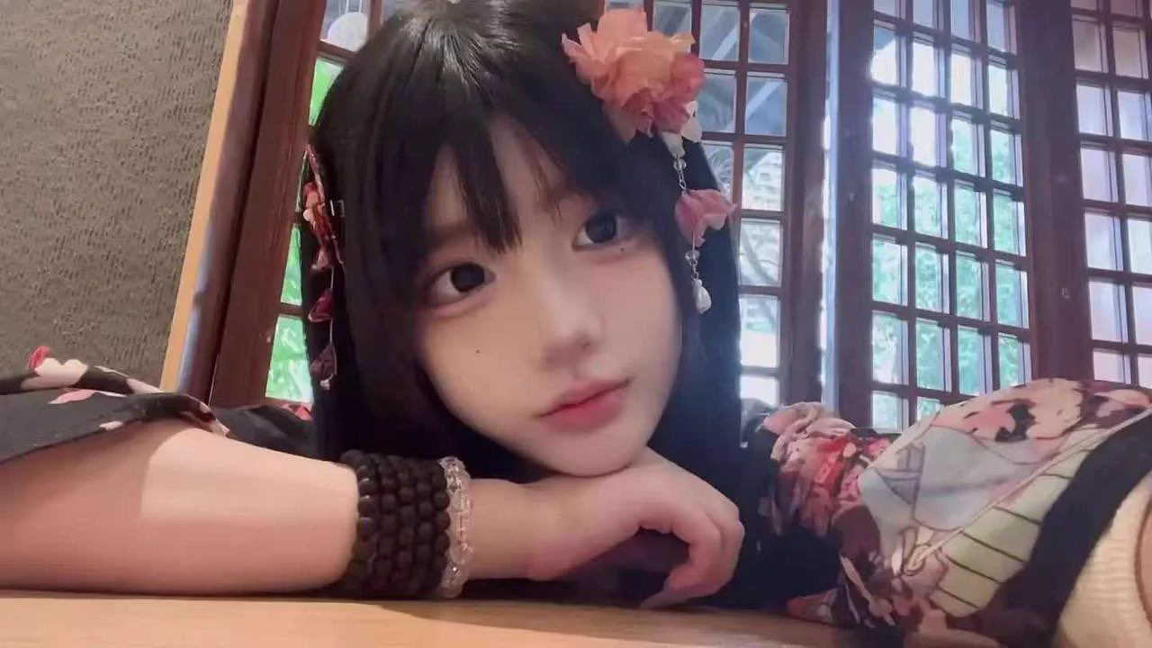 梵高今日推荐兼职线下
❤️坐标： #上海 
♡ —————————————— ♥
二次元美少女 日系初恋高中生

反差乖乖女  皮肤雪白3点粉嫩

联系客服⬇️
🐧：3823697805
电报飞机国外账号  帮买

微信：添加方式在主页

tg美女看照群：https://t.co/0S54Flb0Ii
tg入会客服：https://t.co/kynkf2dOlx
有门槛 全程 🉑u https://t.co/dmSwgDHRsU