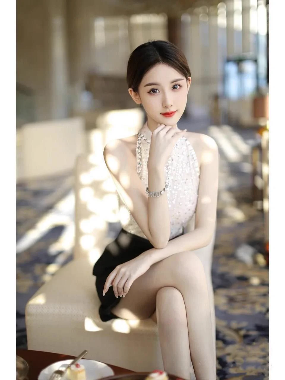 上海 萌萌兔 静安 硬5 温柔兔

    厦航空姐🦜 0整 
🈲️🎩纯天然无整气质型
175cm/00年/🐻D
🥢腿 A4腰
标准S身型
🔹配合度 百分百 懂事听话
🔹性格温柔 超级女友feel
🔹高情商 高素质 高颜值✨ https://t.co/7DMFK4IxL3