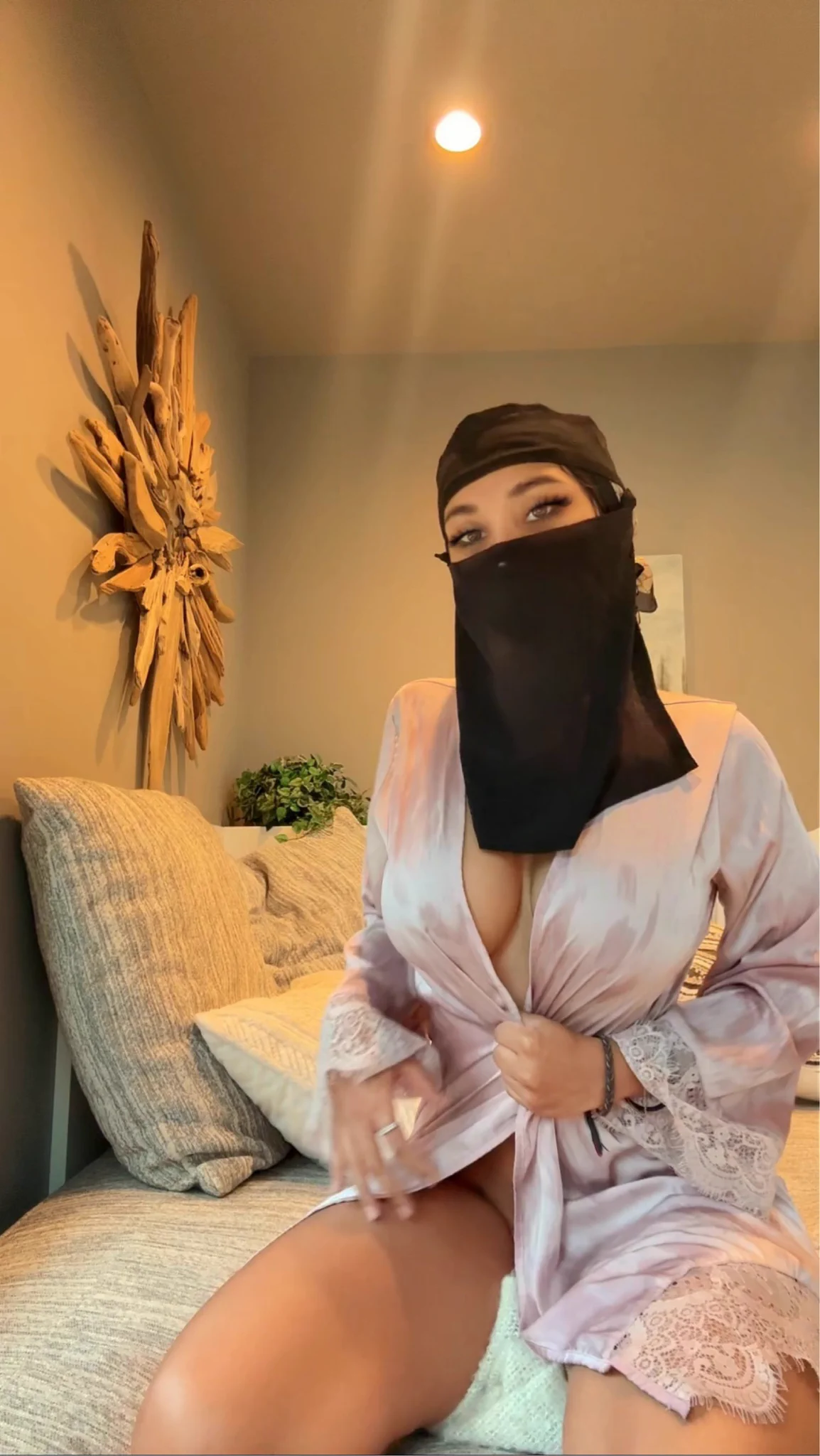 Who’s hard for me already? 😉 https://t.co/7GkSsXZuNn