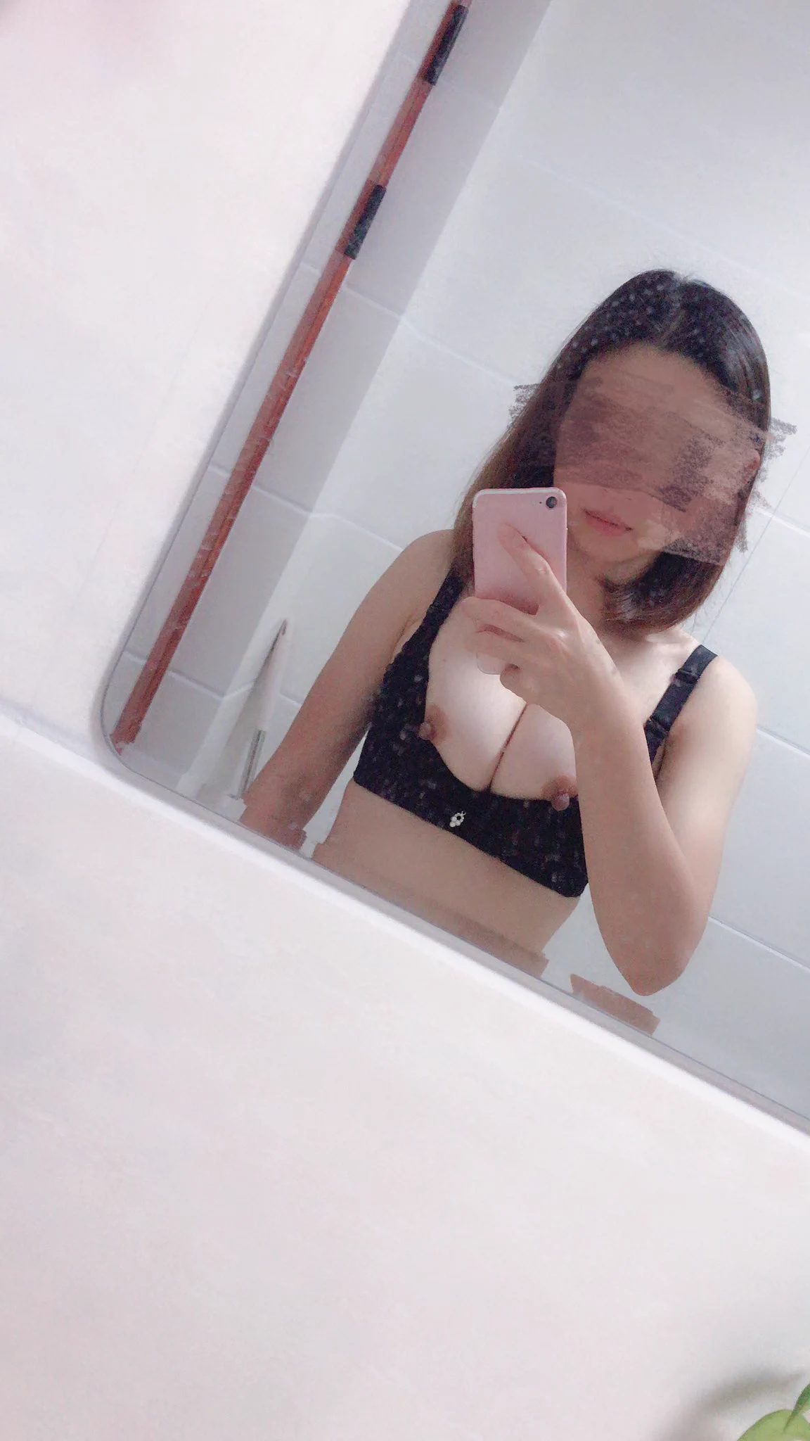 自拍🤳┏(＾0＾)┛📷 https://t.co/gAYCDmhXx9