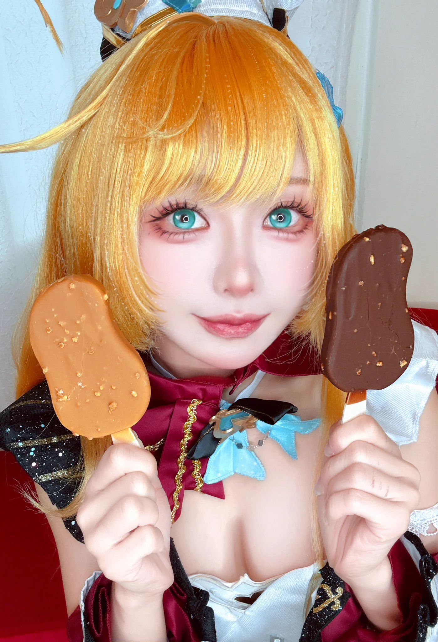 愛可菲超可愛🥰 https://t.co/RvwMEKB69q