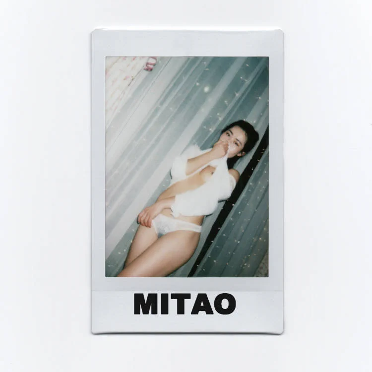 发现几张早期拍立得拍的照片🥳
@mitao7常去城市：北上广深杭及周边
上海情侣| 北京情侣| 广州情侣| 深圳情侣
投稿 
@wqganenshi_
@jiumc86
@XXman61101766
@tbzt2024
#私房摄影 #人体  #男生私房  #调教 #情侣私房   #photography    #狗奴 #男士私房 #sm #私房模特 https://t.co/rz42ODmD5h