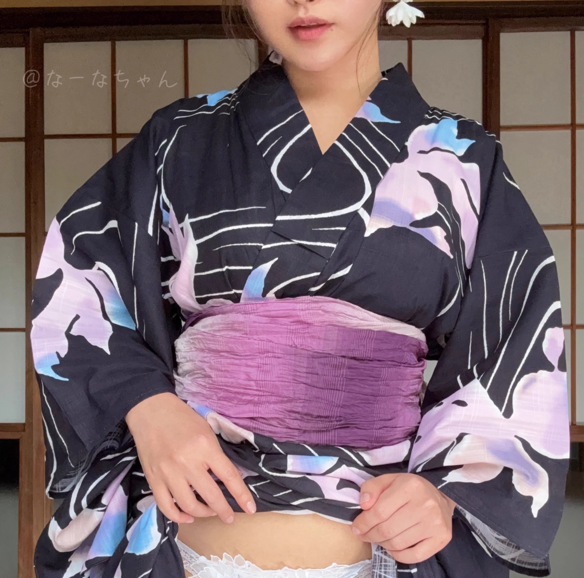 暑いのでつい…

下もみたい人？
いいねで教えてね♡ https://t.co/cX9vp1kDUq