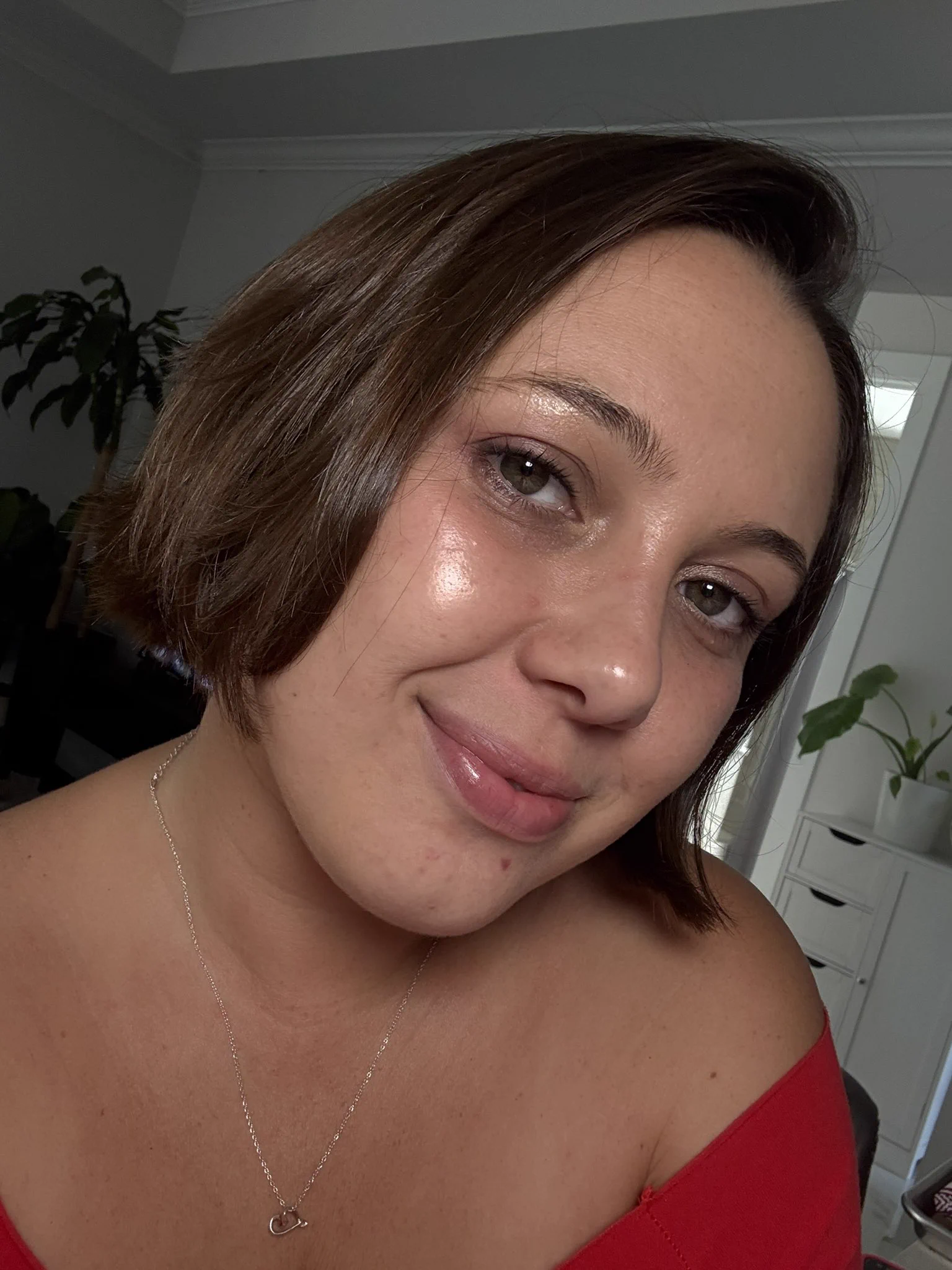 Took some selfies today hehe https://t.co/XTM3IbZ0Vu