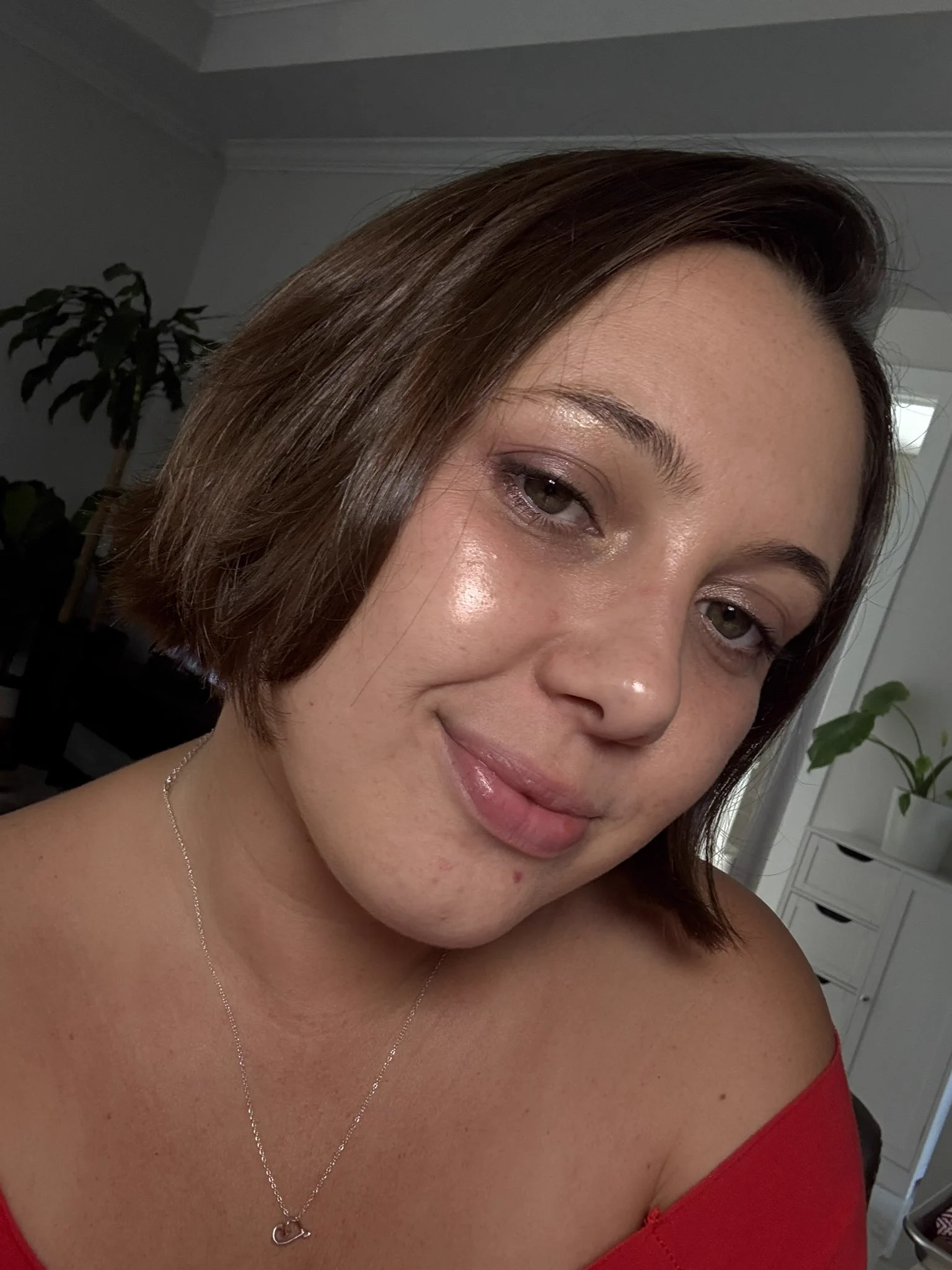 Took some selfies today hehe https://t.co/XTM3IbZ0Vu