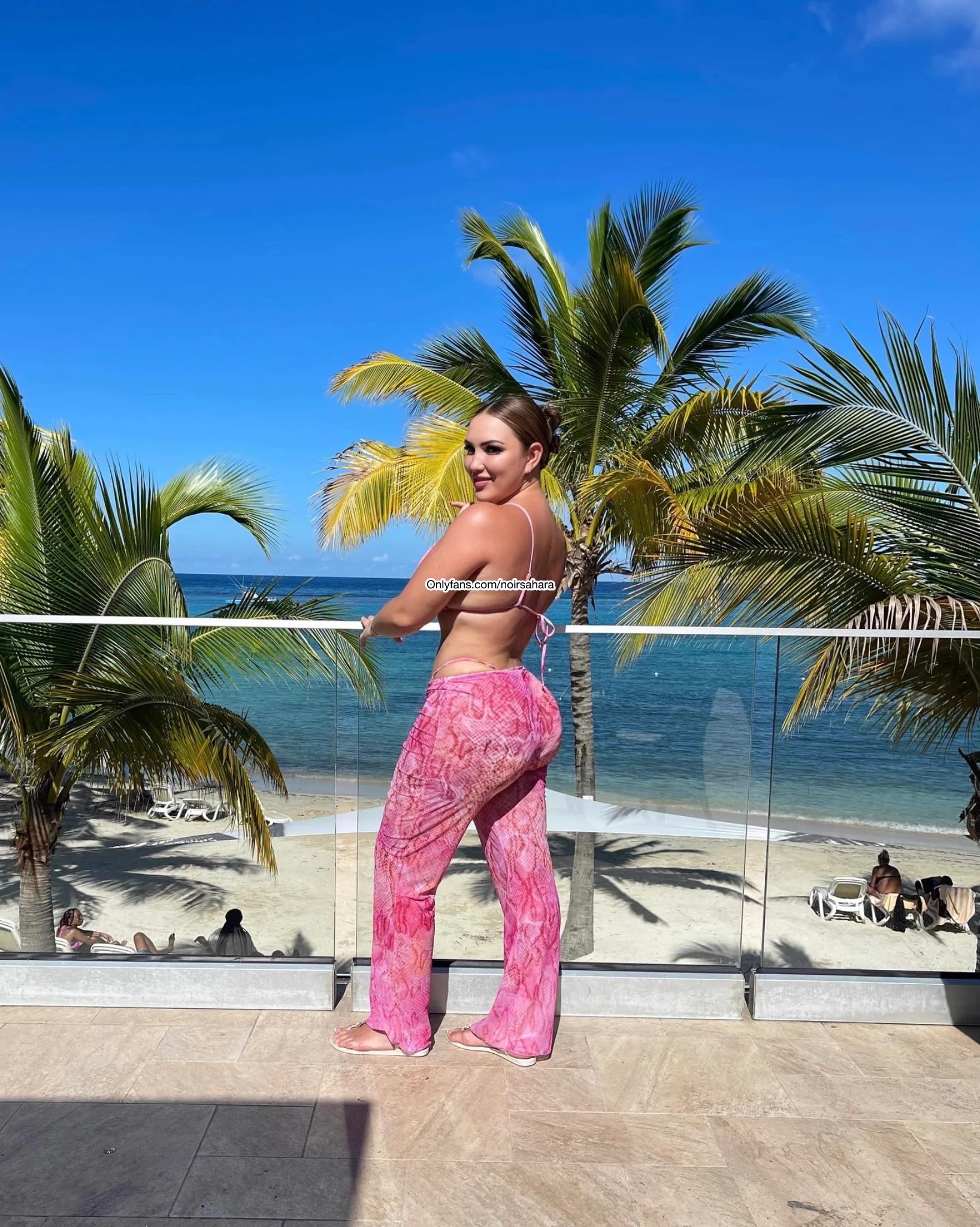 Goddess needs another holiday ☀️ I want a locked boy 🔐🙇 to fund a luxurious get away for me. It must include Sun ☀️ sea 🌊 and fine wine🍷

Findom • Brat • Chastity • Foot worship • Cuck • SPH • CEI • JOI • Cuckold • Tease & Denial • Femdom 

🆓 Page Lïnk in comments below🔻