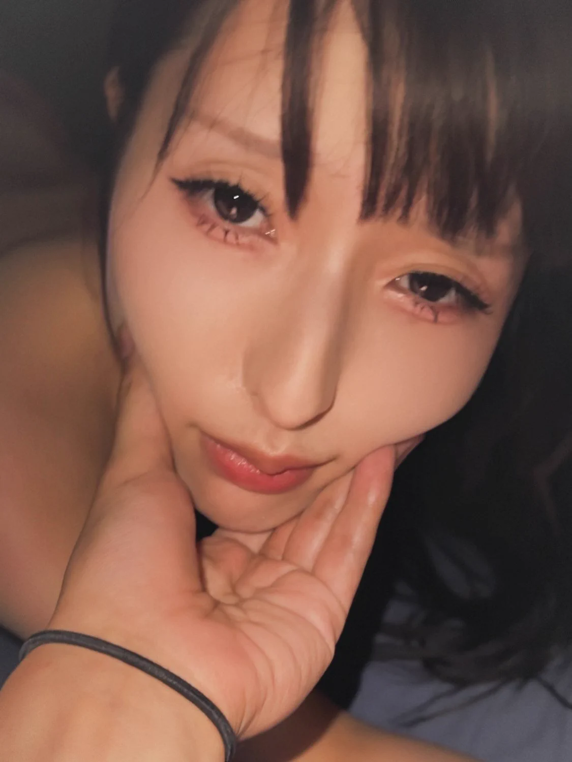 最後的作品在FC2！S1出道的K罩杯這麼說，但⋯

https://t.co/Gu46CkLLmi

你有看出她是誰嗎？她是出身自FC2平台、後來異世界轉生目前正在讀大學的「みとあかね」，也是曾經在S1專屬出道的大奶妹「桃果あかり(桃果明里)」，不久前她在社群宣布最後的作品並且給了FC2的番號，但是⋯ https://t.co/VwNxttFqI7