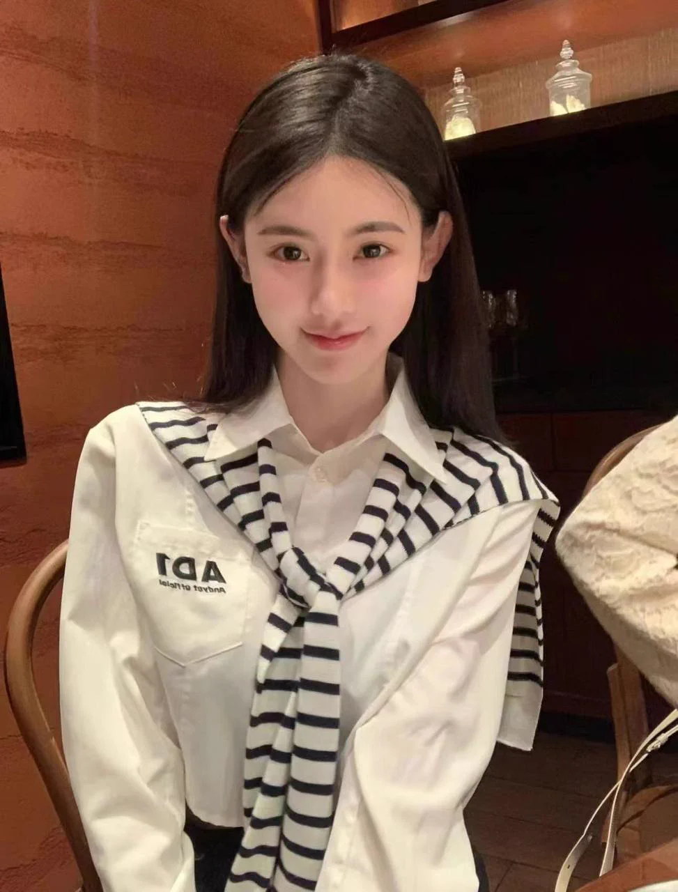 上海W⬆️ 圈外女友 172/D
雪白肌肤 清纯 甜美 
全身零整 没有一只玻尿酸
性格温柔 声音甜美  颜值天花板 
不🚬不🍷无纹身 https://t.co/oYowUJEqPB