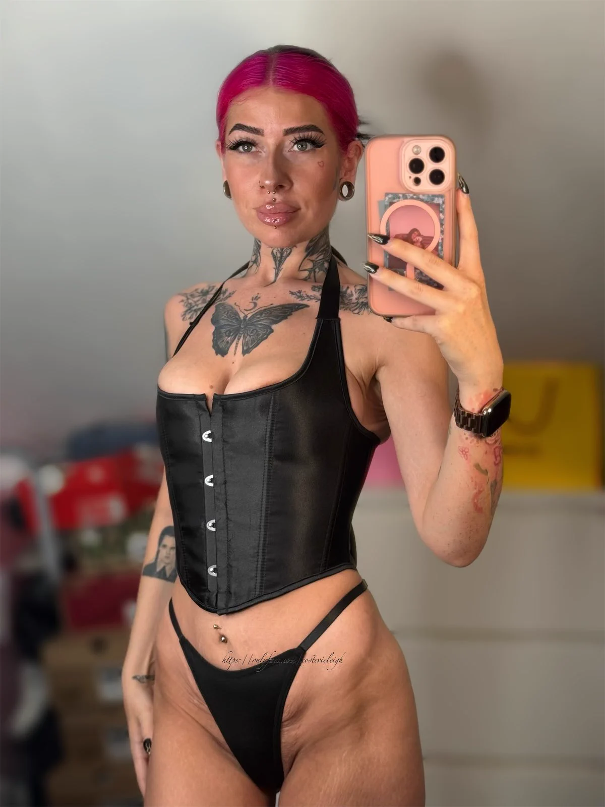 Would you smash or pass? 🥰🥰🩷 https://t.co/6kd5YXI02S
