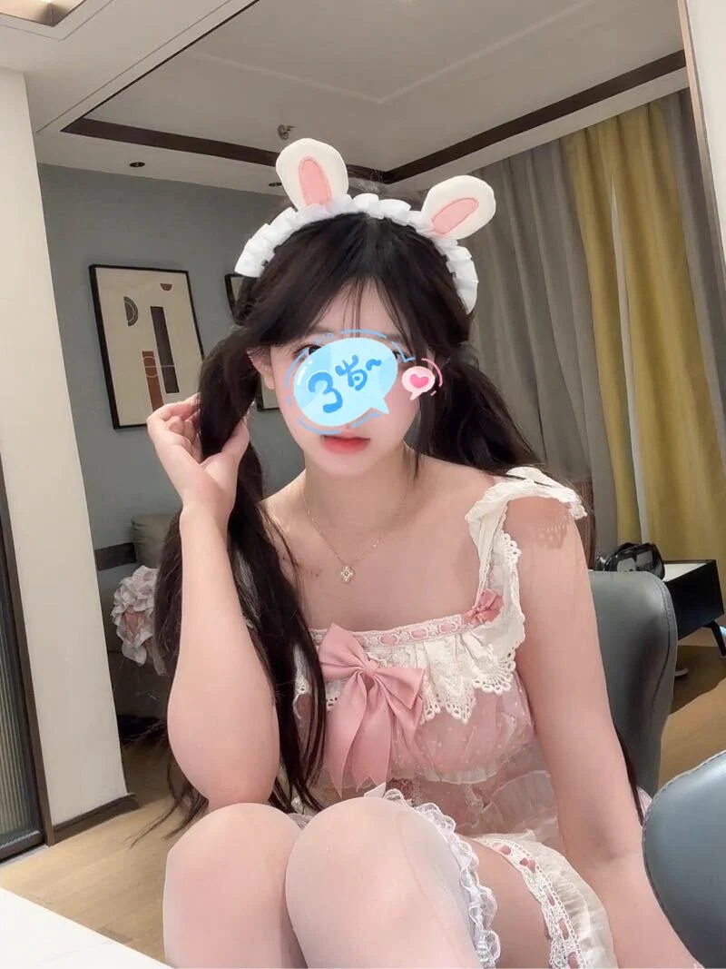 今日推荐🌟🌟🌟
🌸坐标：#深圳
🌸年龄：06
🌸身高：168
🌸体重：90
🌸🐻： C+
Jk萝莉，真实无整，可萝可御，人照无差所见即所得，纯天然小萌妹

Q🐧：1950043544
V🛰️：comeon979797

💖门槛88r开路（加我备注口令）💖
⚡@MaecMax @DaecMax @WaecMax等多位博主推荐，放心下单⚡
https://t.co/G6IYiYrPmB https://t.co/8JlVt9gS6L