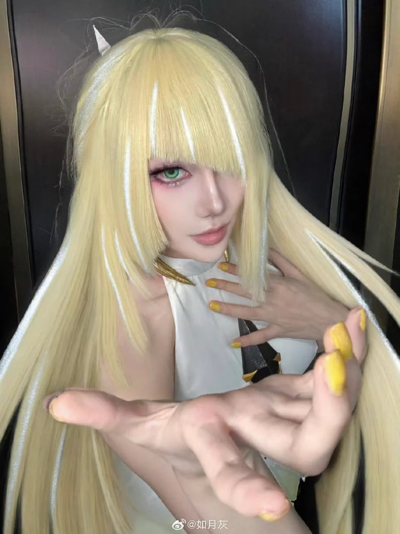 #Pokemon #Lusamine https://t.co/QI2IWF9nIq