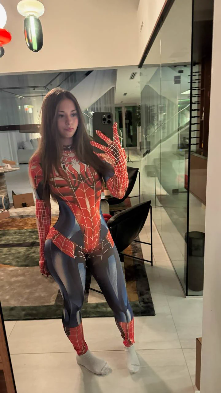 spiderman video? https://t.co/yNu4rnqorf