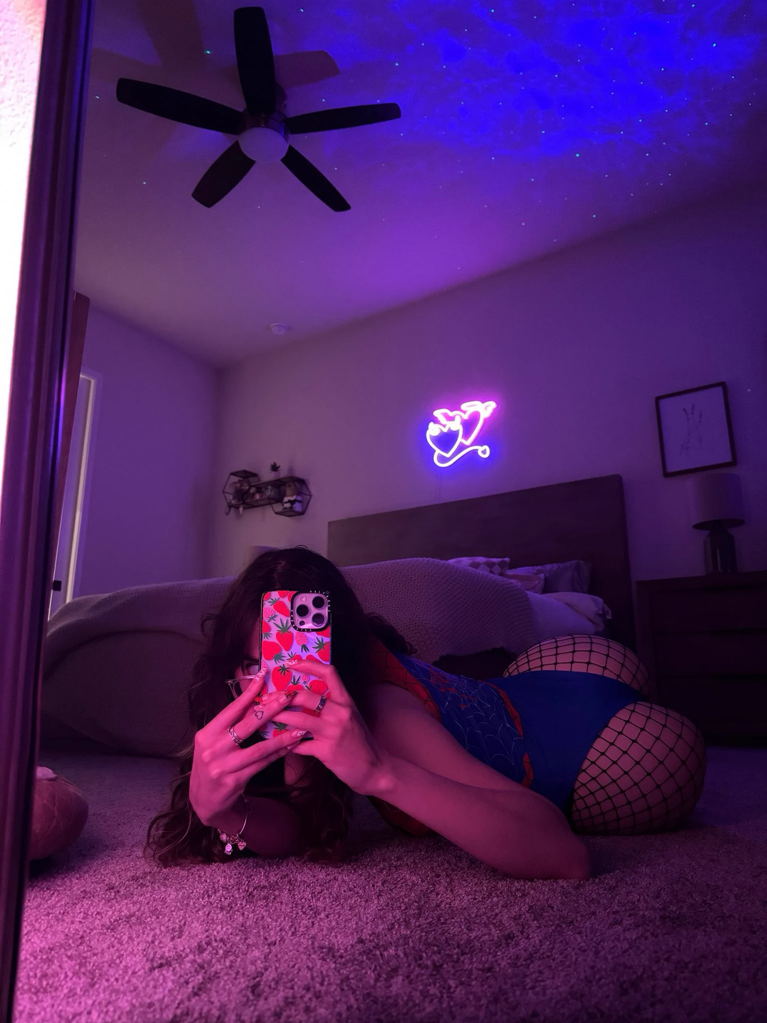 can i dm you? :) https://t.co/w4FUD5J4Yn
