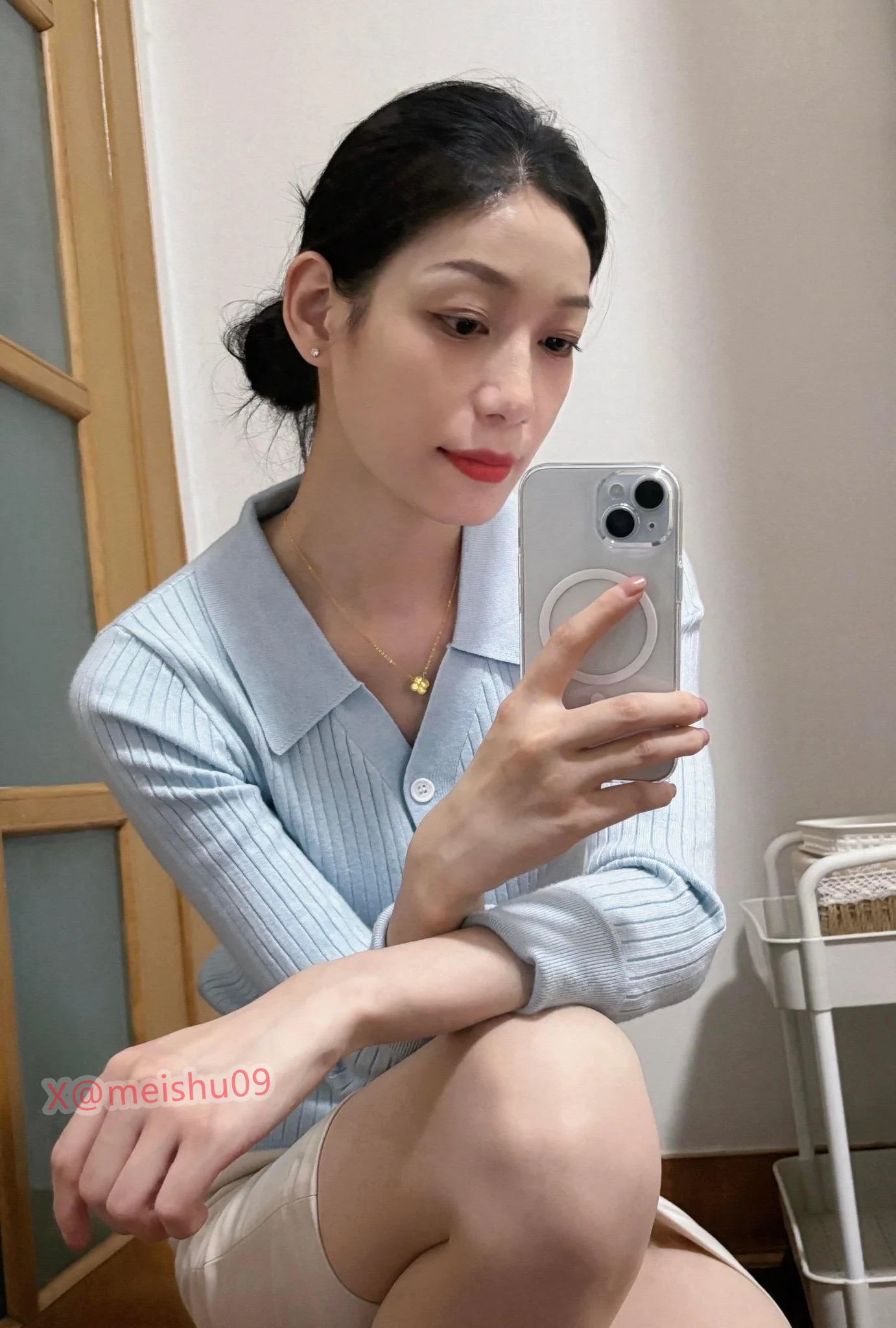 水嫩的阿姨 这不比大学生差吧😌 https://t.co/n5DNqI6cVq