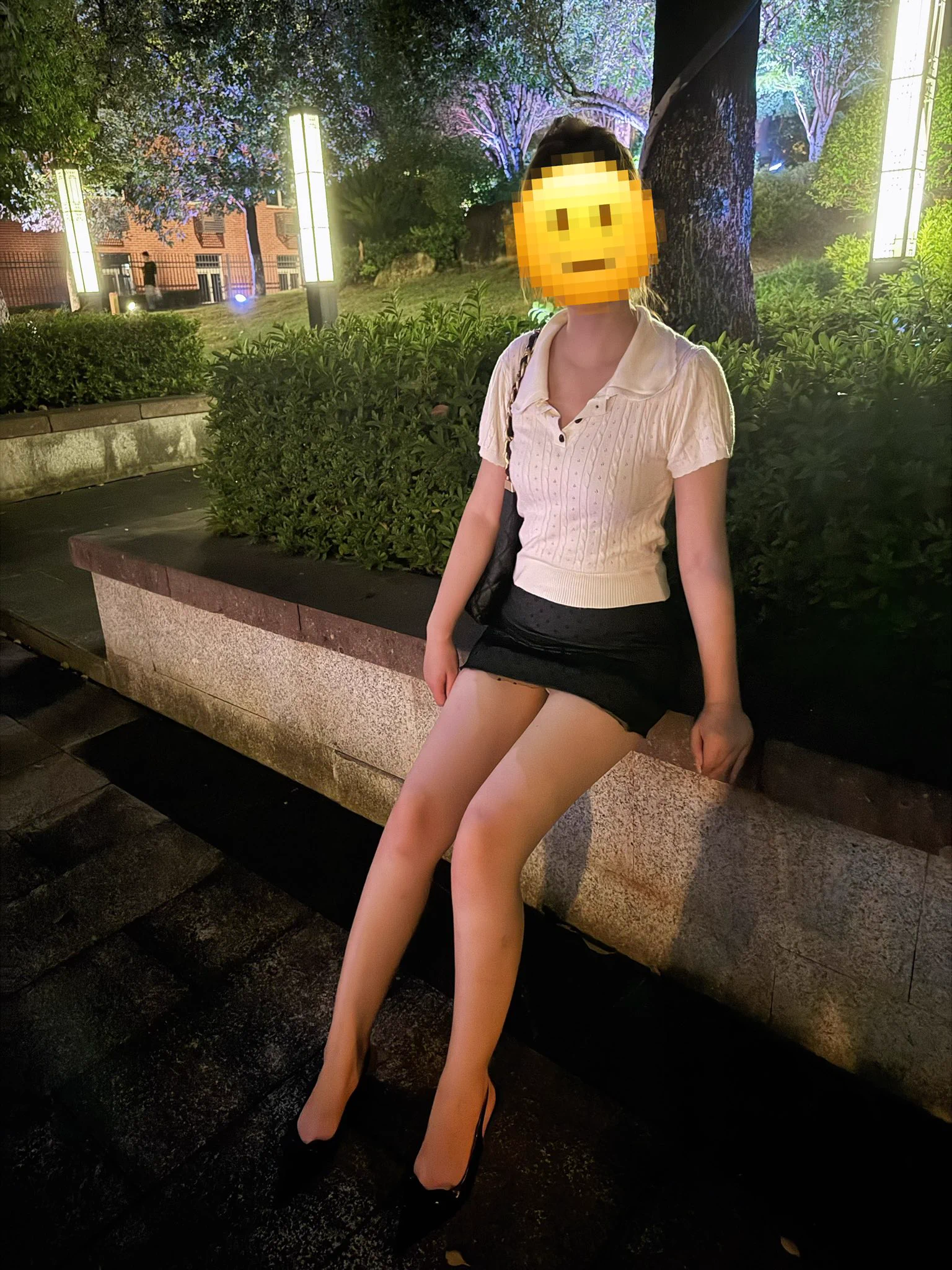 太热了🥵🥵过两天找个地方凉快凉快 https://t.co/BPT3xxwhK8