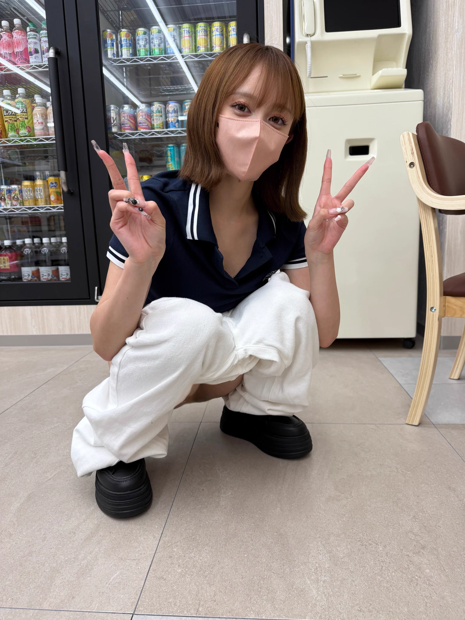 バイト後、”アワビ”もピース https://t.co/xeetVRcoK4