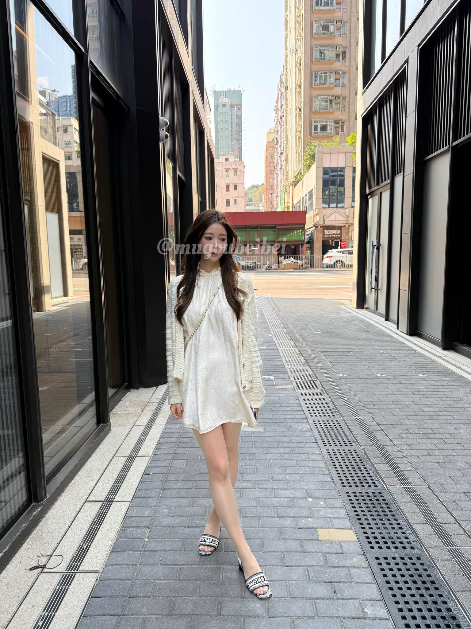 【社死】
关于我为什么敢露脸

每天把女权挂在嘴边的同学，穿着肉丝，翻着白眼舔肉棒，你敢认吗

@Xiaoxiaofoer 
@Toukayuan
@MitsumeDoji

#母狗 #调教 #反差 https://t.co/Rlf6xMVWay