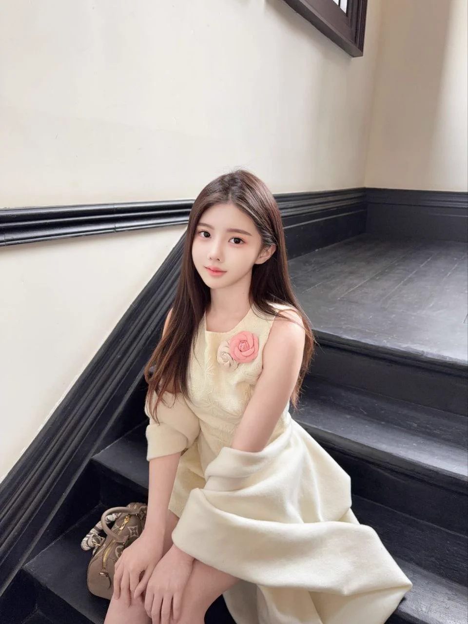#上海 
上海戏剧学院在校学生短期兼职🦜w
精致唯美  小蛮腰  童颜巨乳 魔鬼身材   
   天生敏感体质 紧致粉嫩
• 166 真D 06年 90斤 雪白上下粉  筷子腿
• 身材匀称零整容、性格好不催不事

🛰️：yjb123412
🐧：3559838033
看照门槛🚪100（永久有效）备注zfb口令🧧添加➕
✈️：https://t.co/ZMT9qazA3w https://t.co/azU9GdhicT